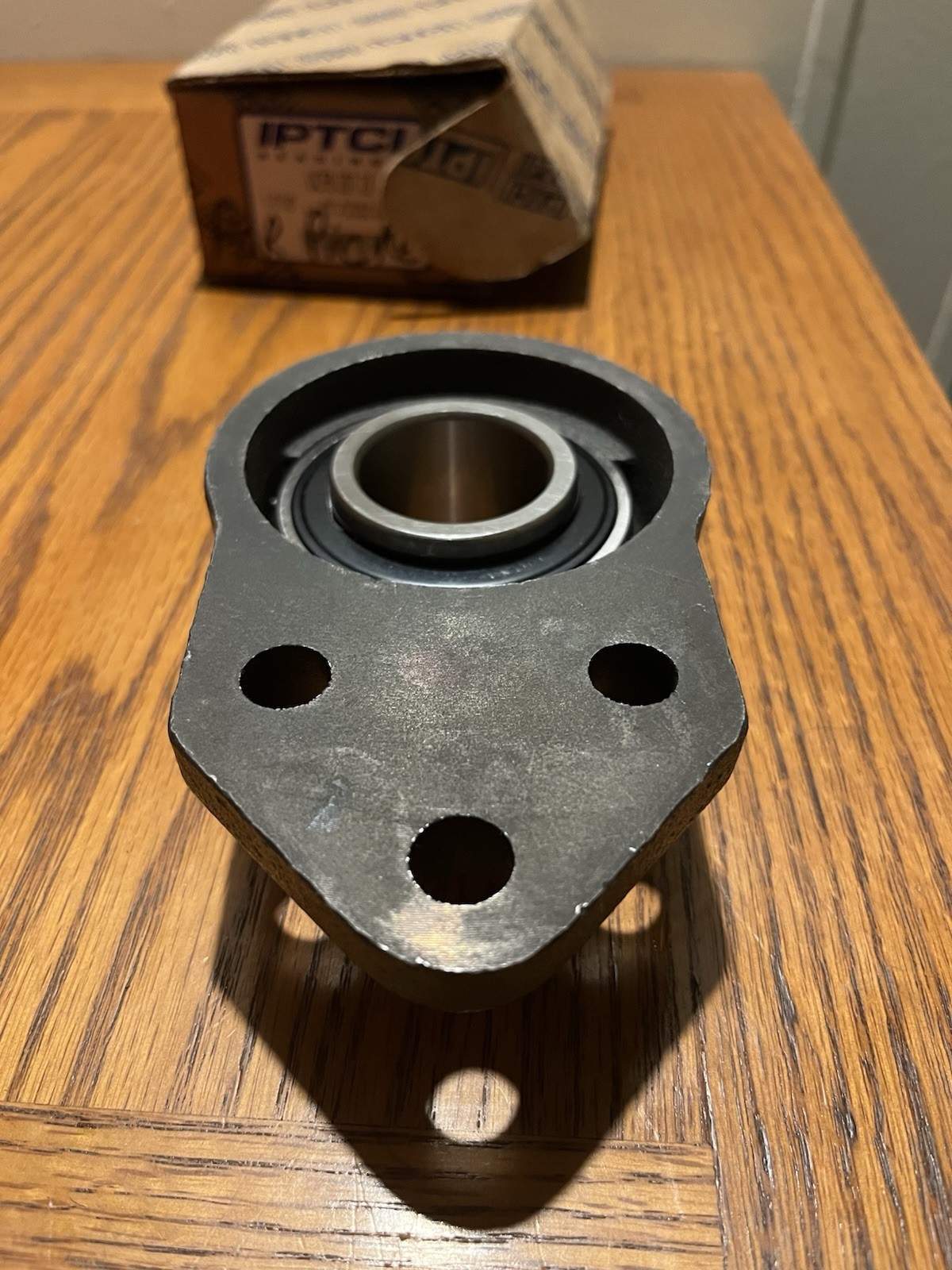IPTCI UCFB 207 23 3 Bolt Flange Bracket With Bearing