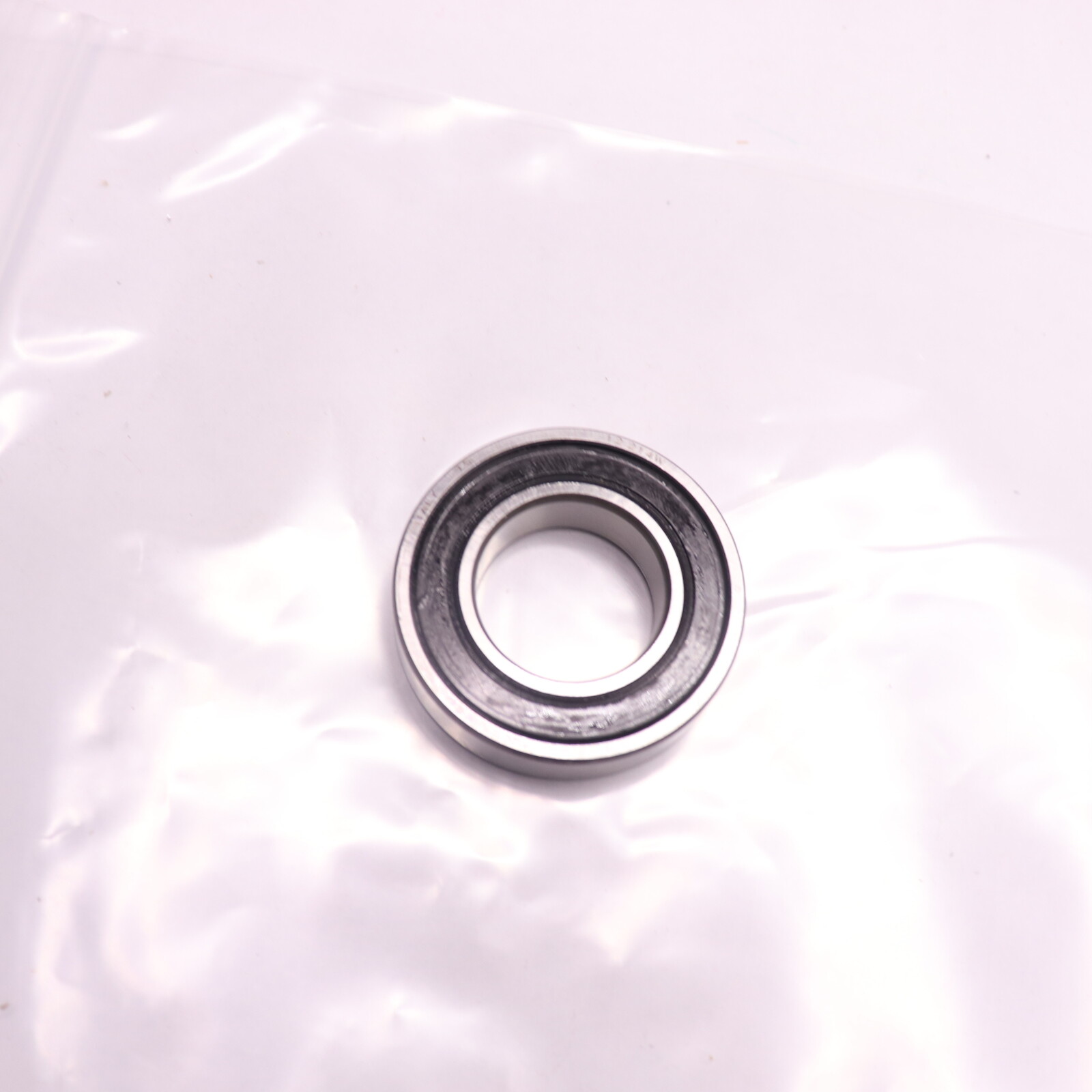 SKF Single Row Ball Bearings 6005-2RSH
