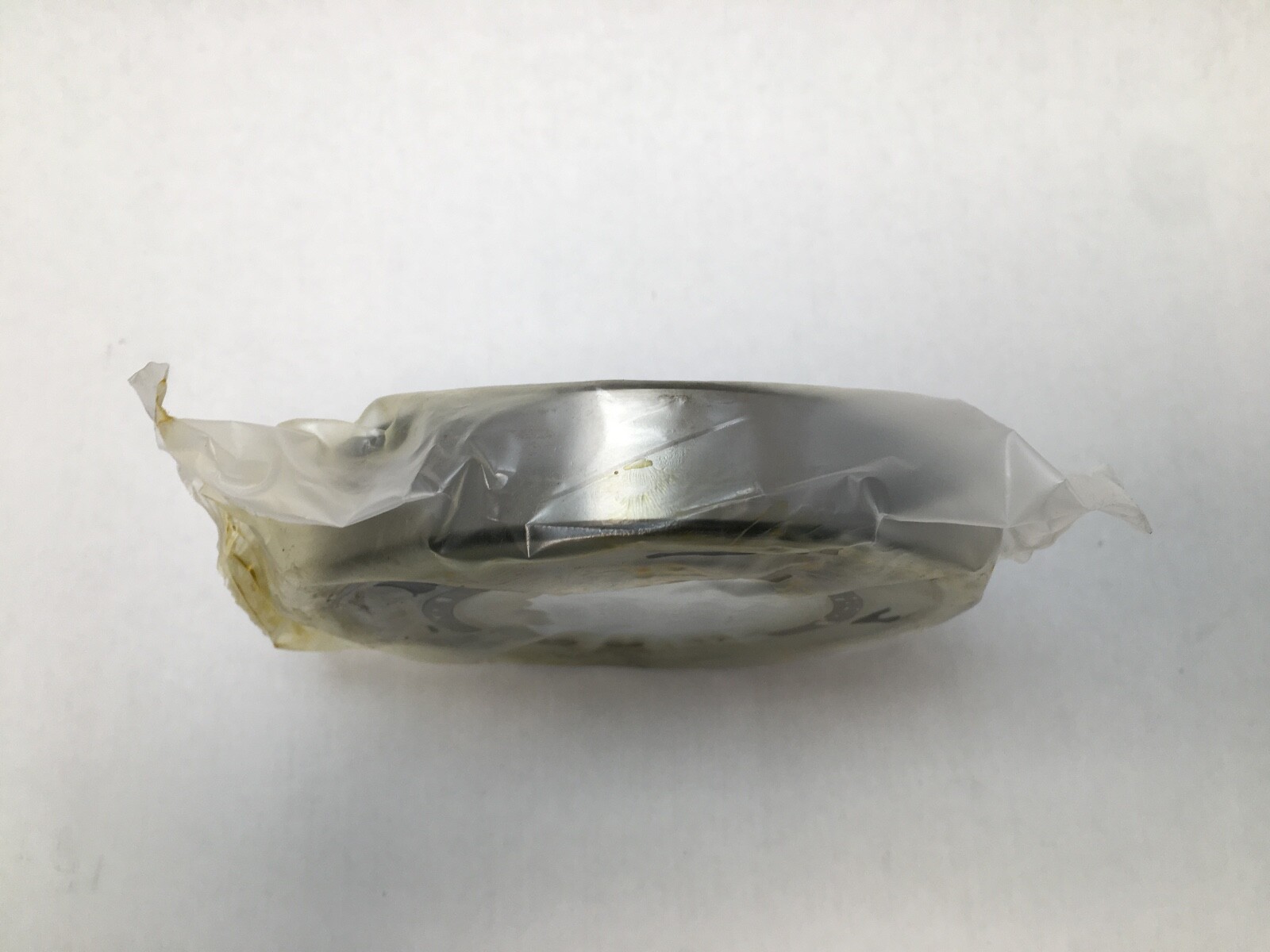 NSK 6214VVC3E Bearing Rubber Seals 70x125x24 mm 6214 VV 2RS RS C3 E 6214RS Japan