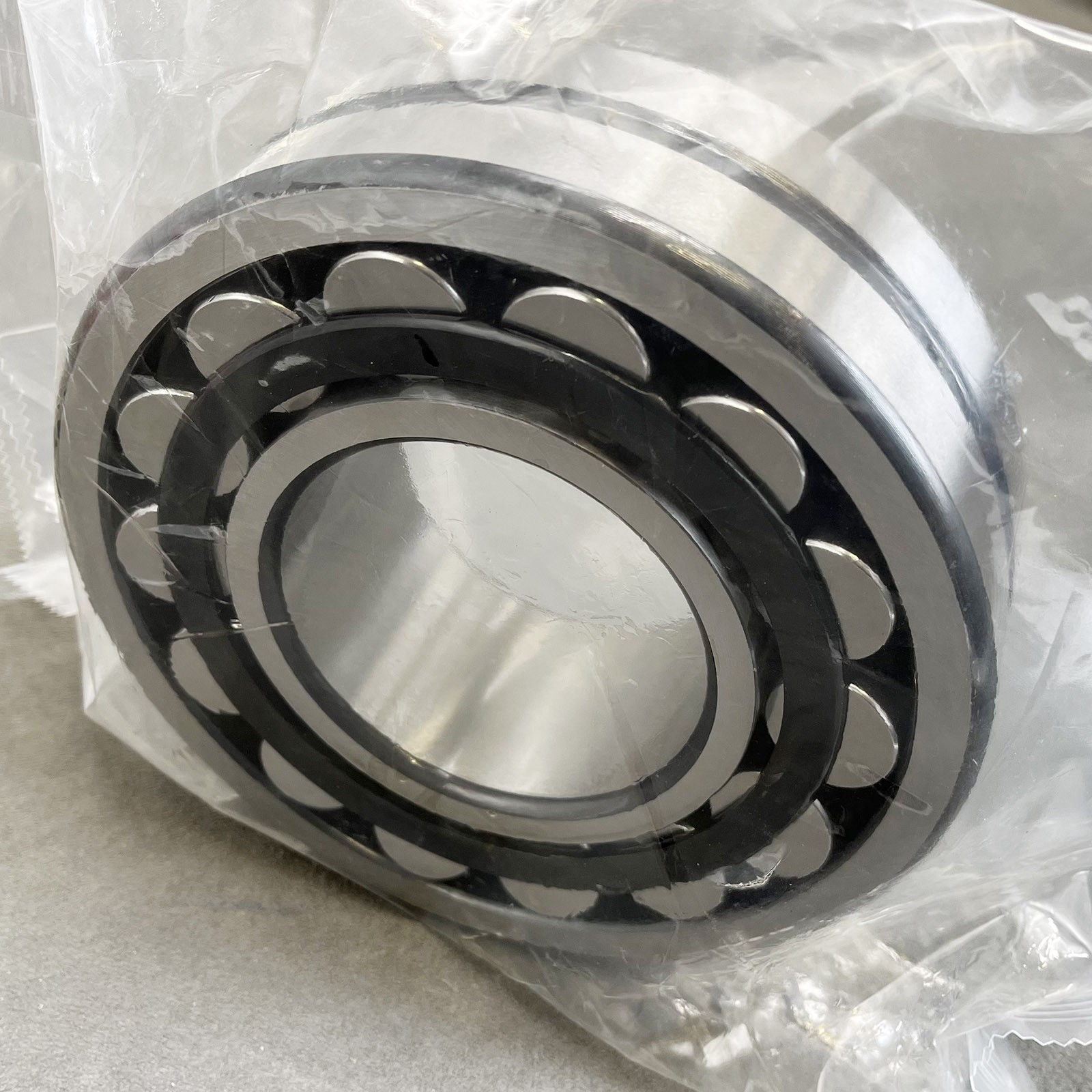 New 22314-E1-XL-T41A Spherical Roller Bearing for FAG (Schaeffler)