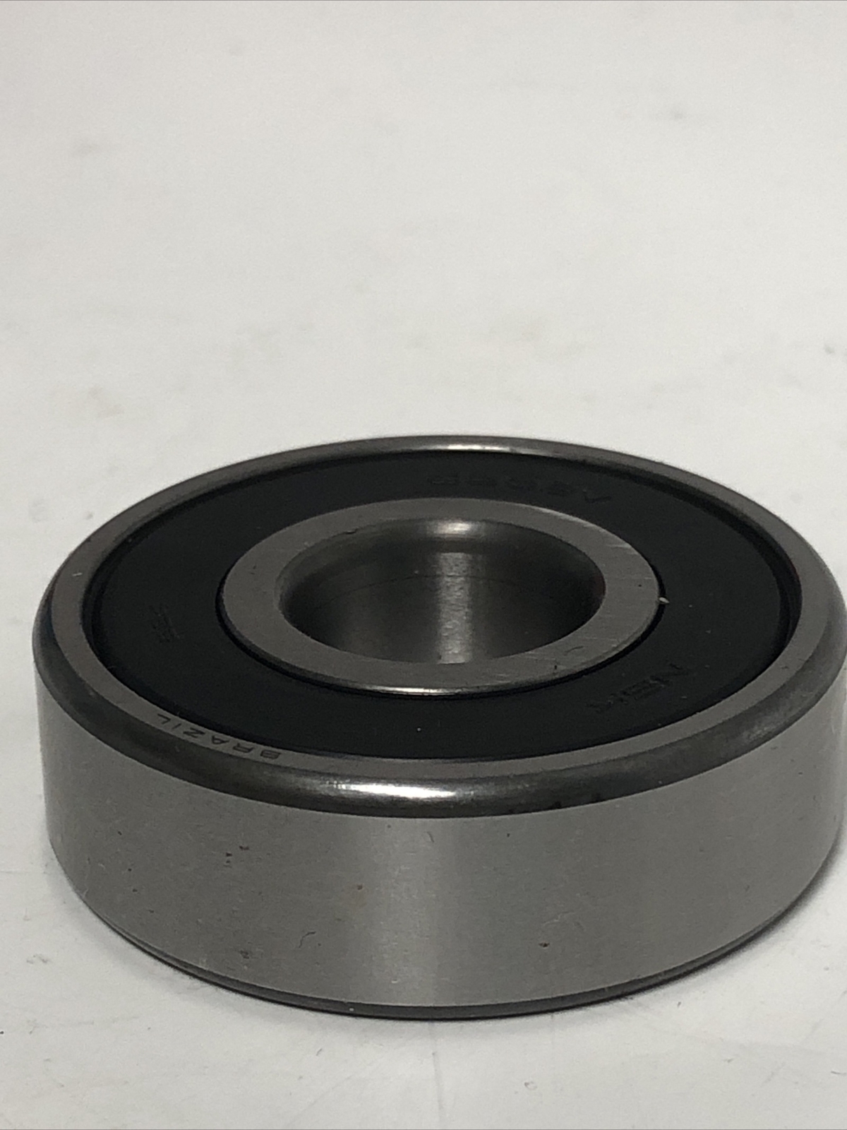 NSK 6302V Deep Groove Single Row Ball Sealed Bearing – 15 I.D. – 13 Width 42 OD
