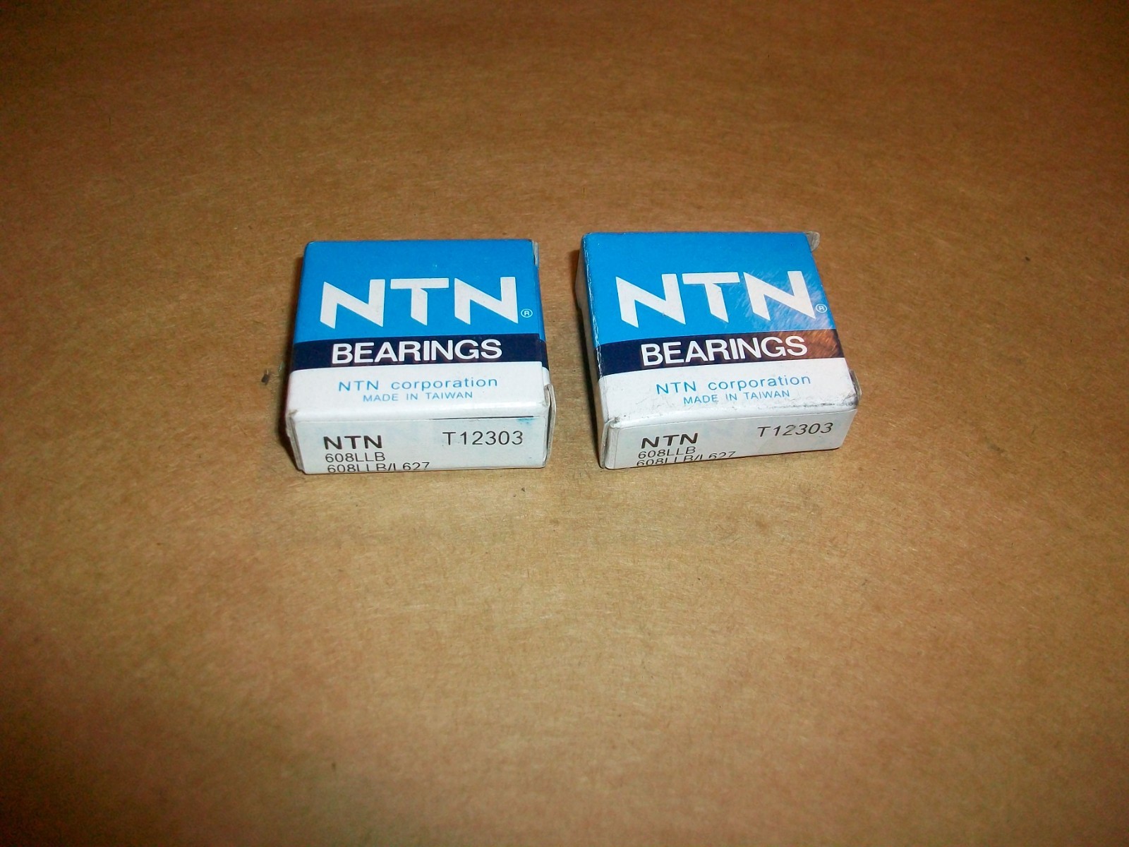 2PC NTN 608LLB BALL BEARING (8mm x 22mm x 7mm) NEW
