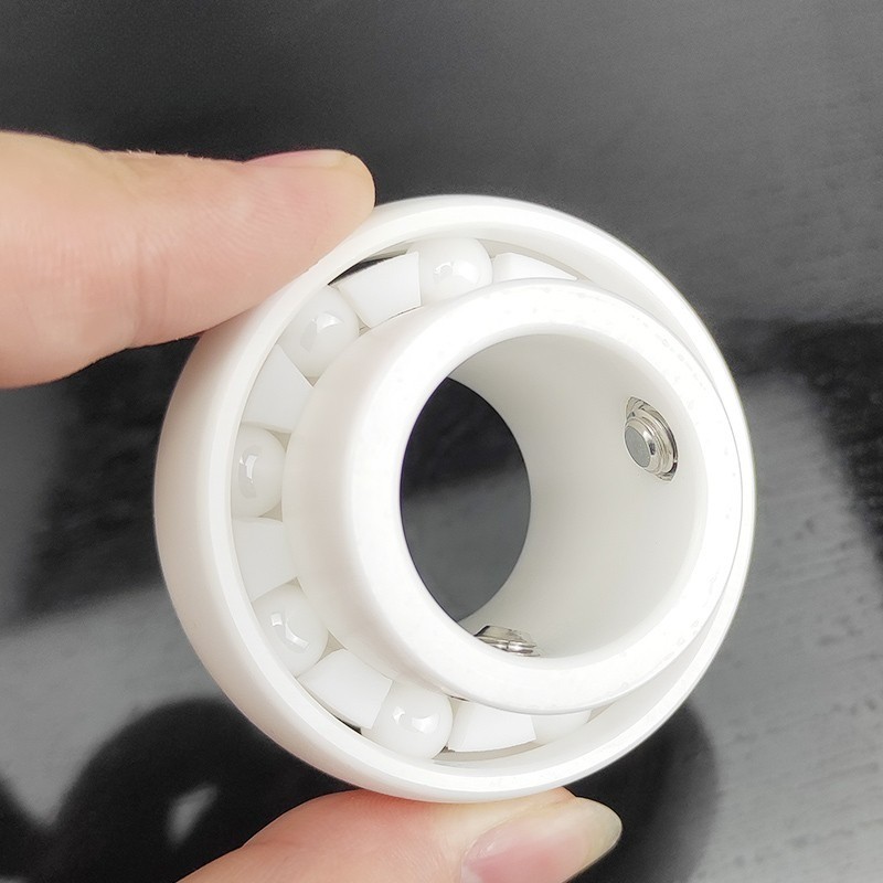 Zirconia Ceramic Outer Spherical Bearing UC 203 204 205 206 207 208 209 210~212