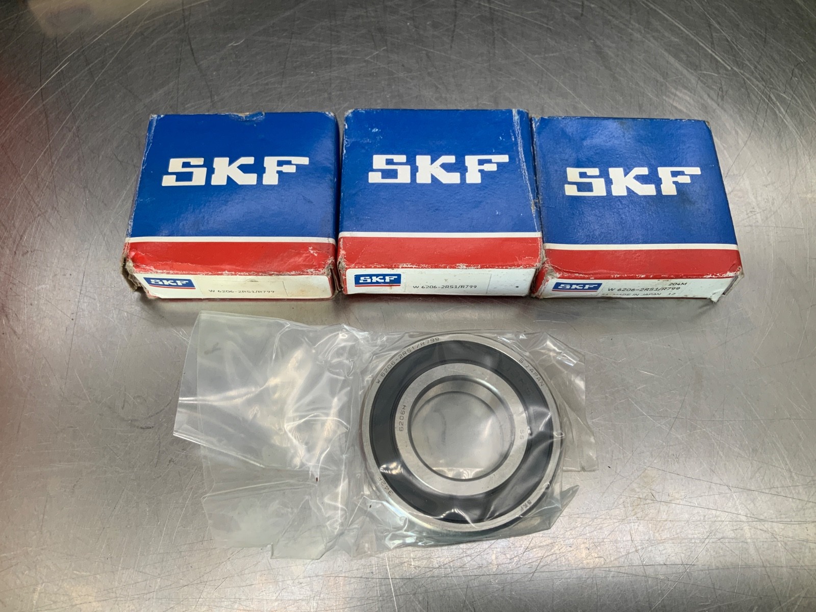 (3) SKF W6206-2RS1/R799 Radial/Deep Groove Ball Bearing – Straight Bore, 12 mm