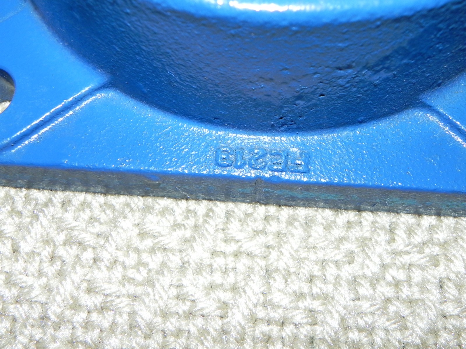 SNR FE213 4 Bolt Square Mounted Flange Bearing , 65 mm (approx. 2.56 in) UC213G2