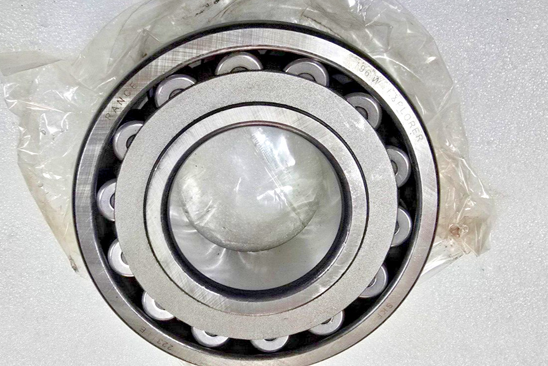 22314E Spherical Roller Bearing 70x150x51MM NEW OPEN INDIA STEEL CAGE 22314 W33