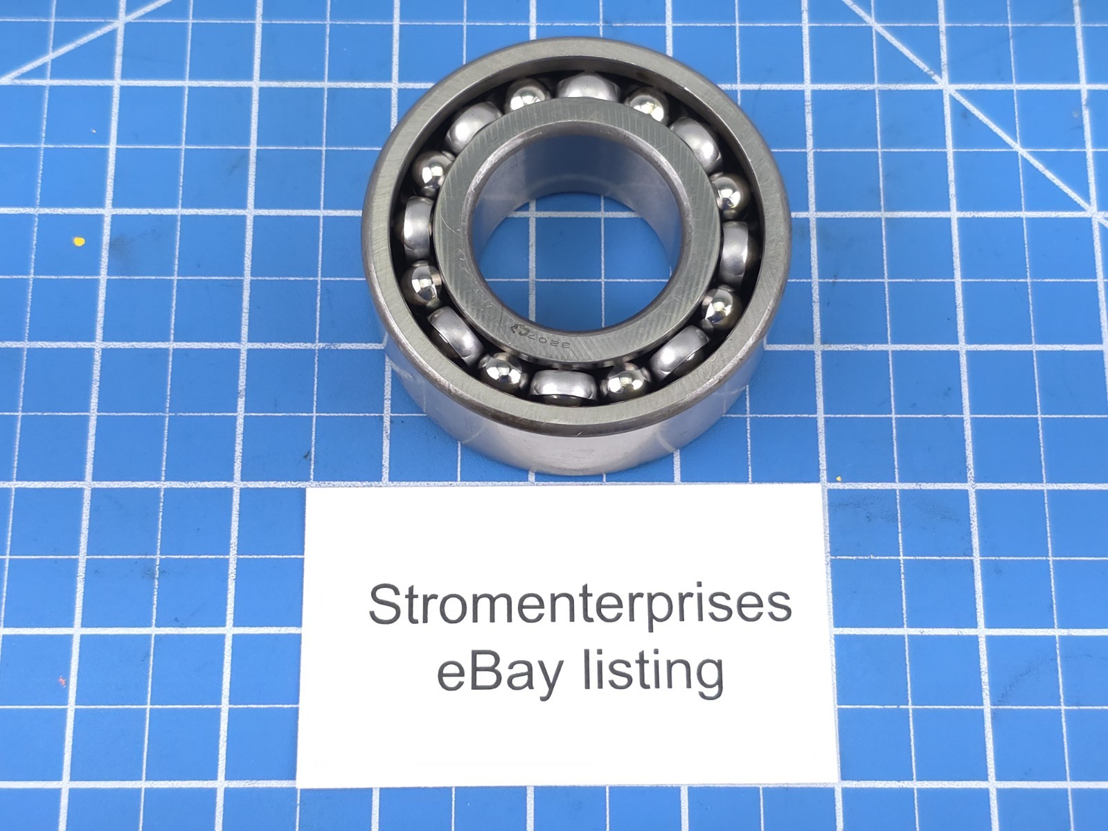 New. NSK 3207 Angular Contact Bearing, 35mm ID, 72mm OD, 27MM Width