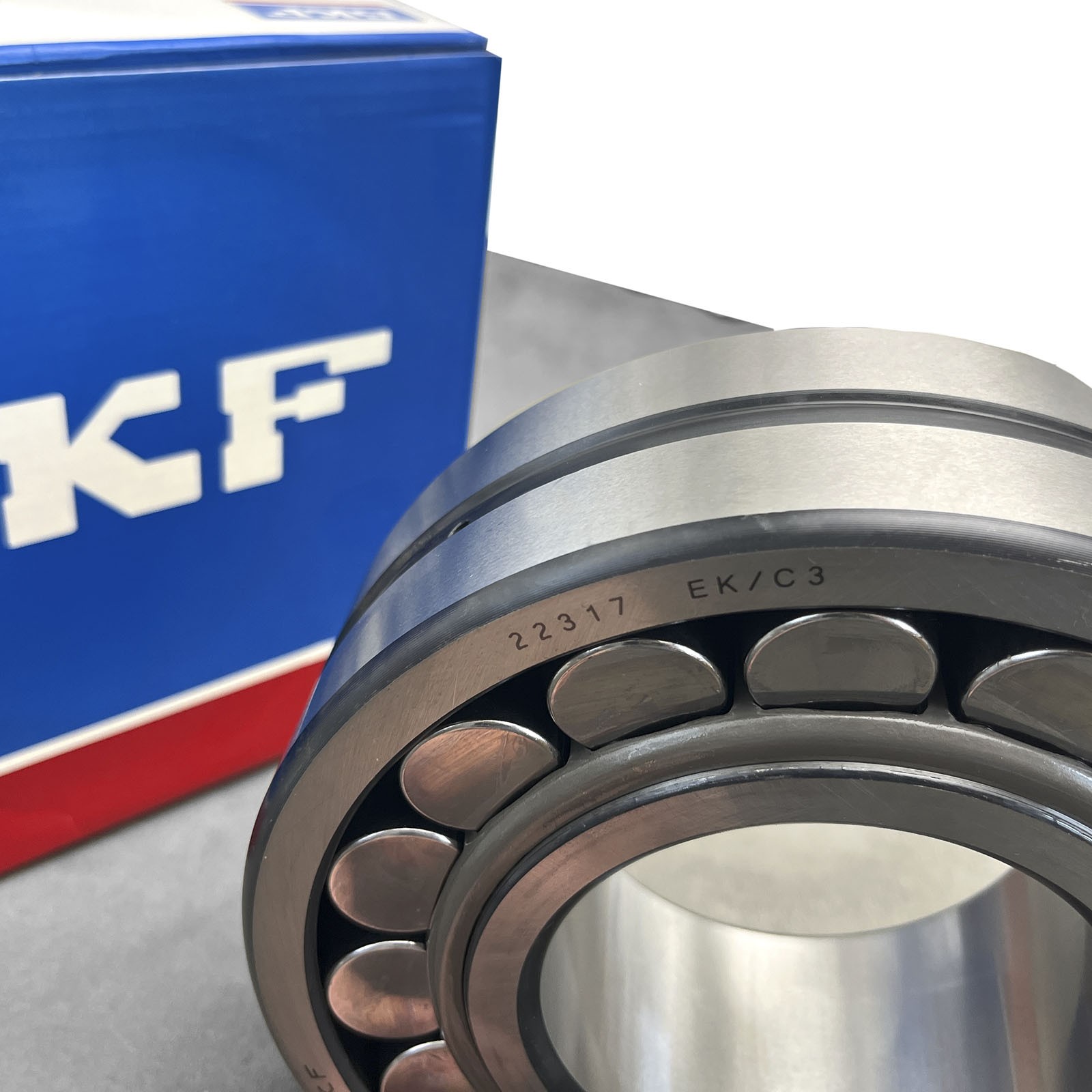 22317 EK/C3 Steel Spherical Roller Bearing for SKF 22317 EK/C3 180x85x60mm