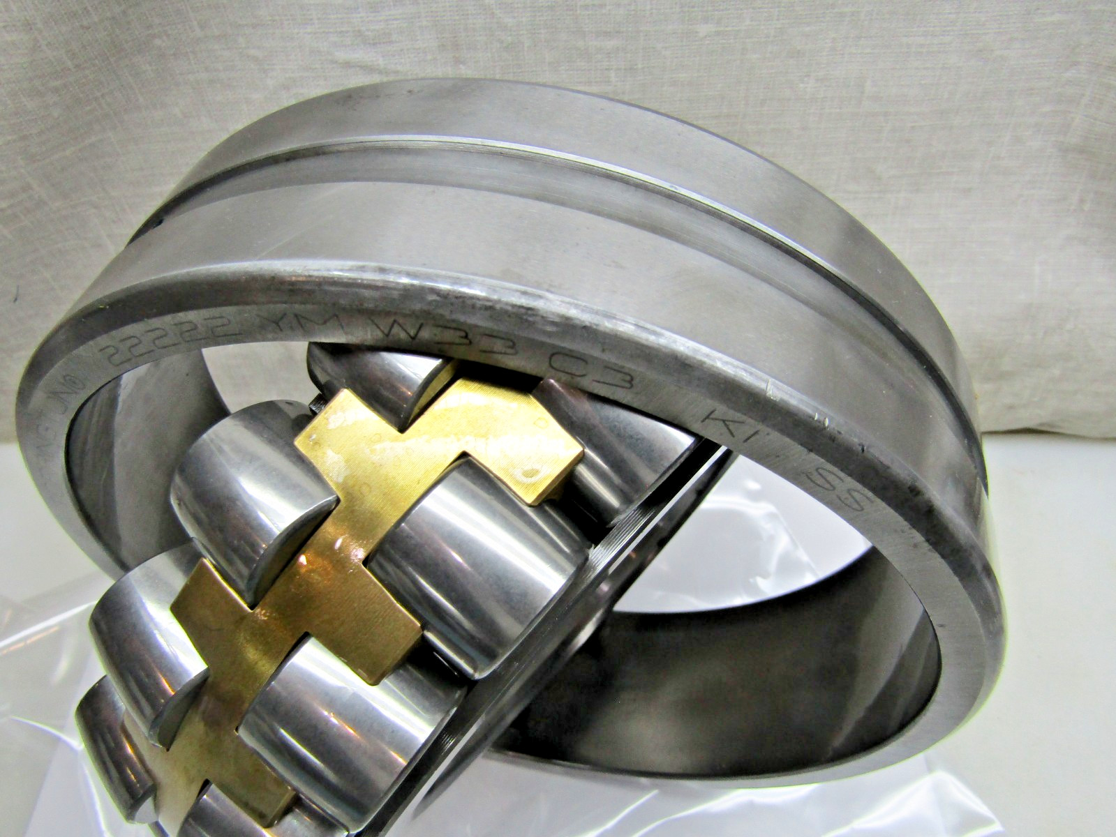 Timken 22222YM W33 C3 110mmX 200mmX 53mm Spherical Roller Bearing