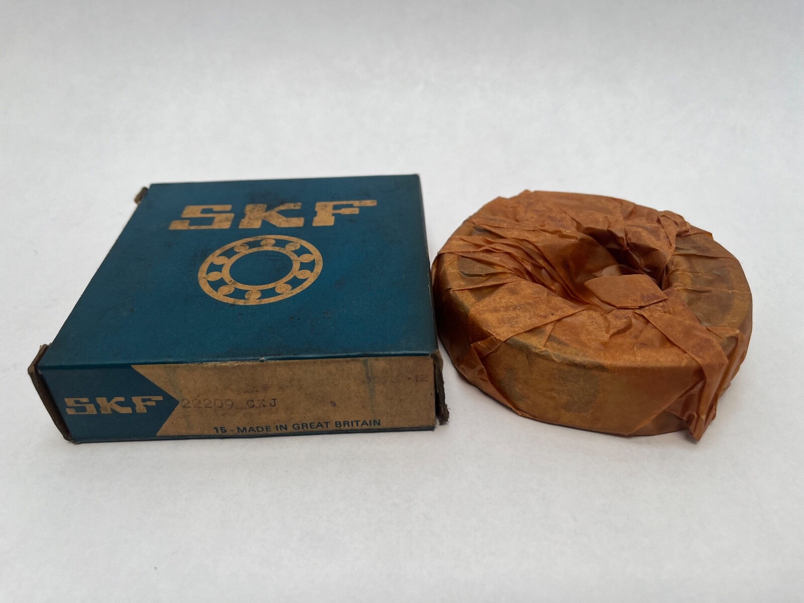 SKF 22209-CKJ Spherical Bearing 45x85x23 mm 22209-C-K-J USA