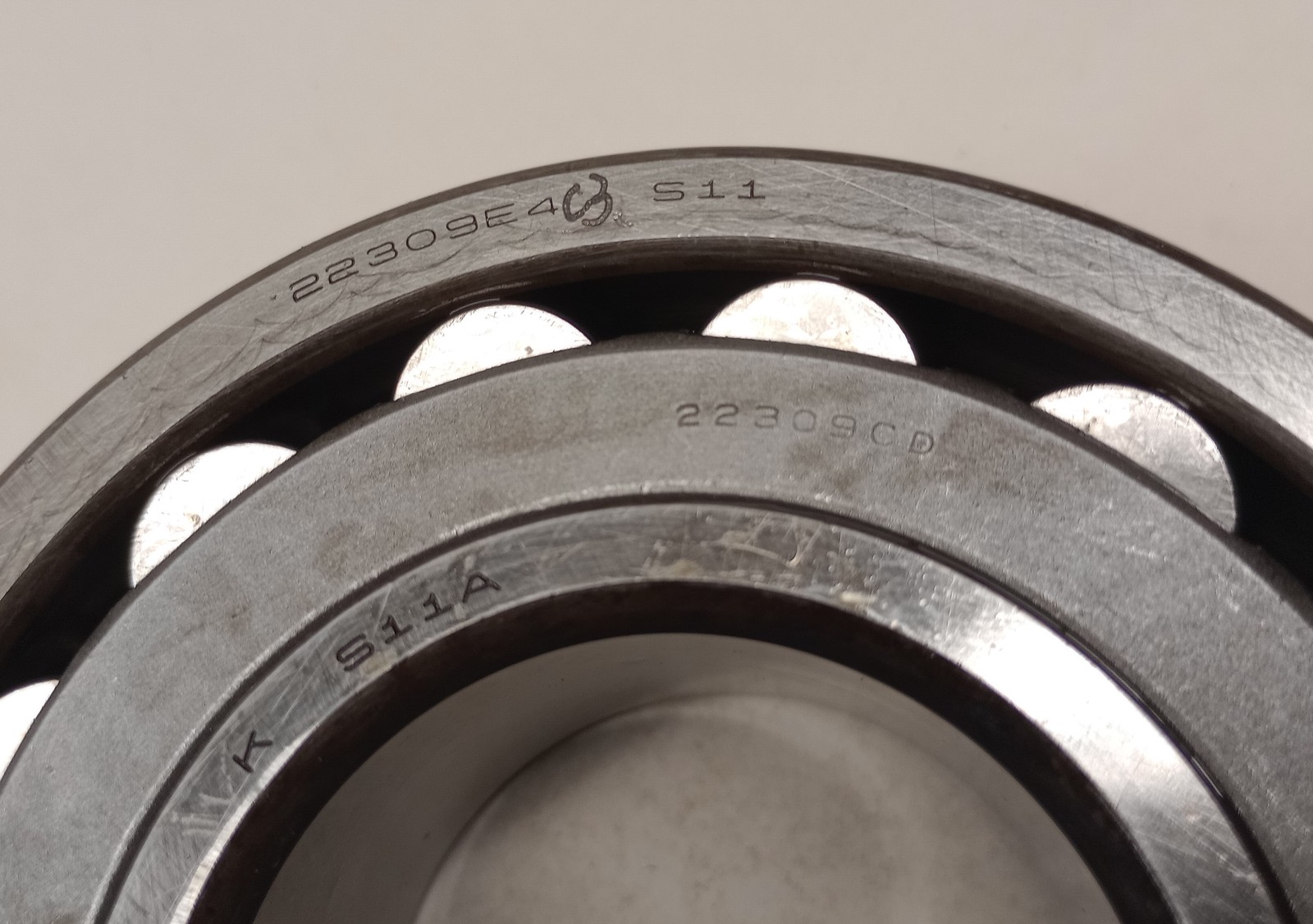 NSK 22309CDKE4C3S11 Spherical Bearing Taper bore 45/47x100x36mm 22309CD-K-E4