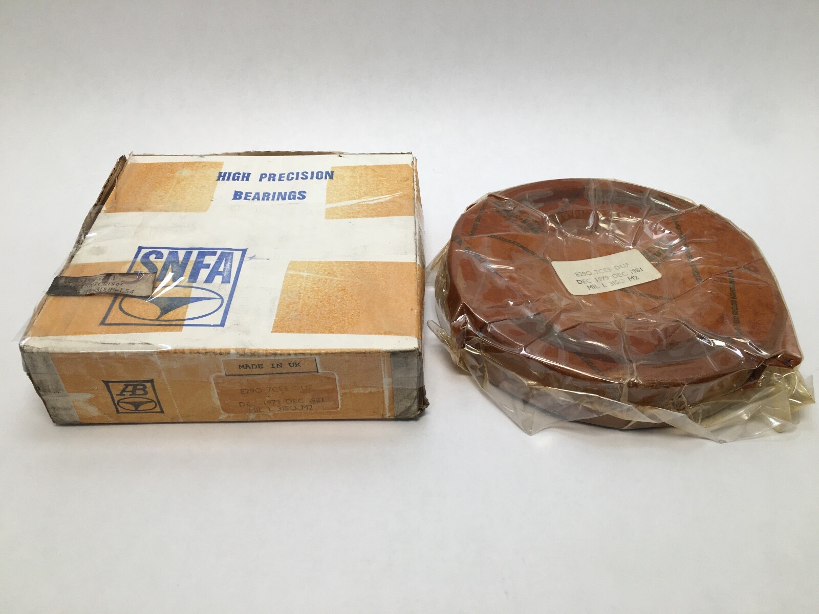 SNFA E290-7CE3DUF-1/2PR Bearing 90x160x30mm 7218-A E-290-7-CE-3-DUF/DUH ABEC7 UK