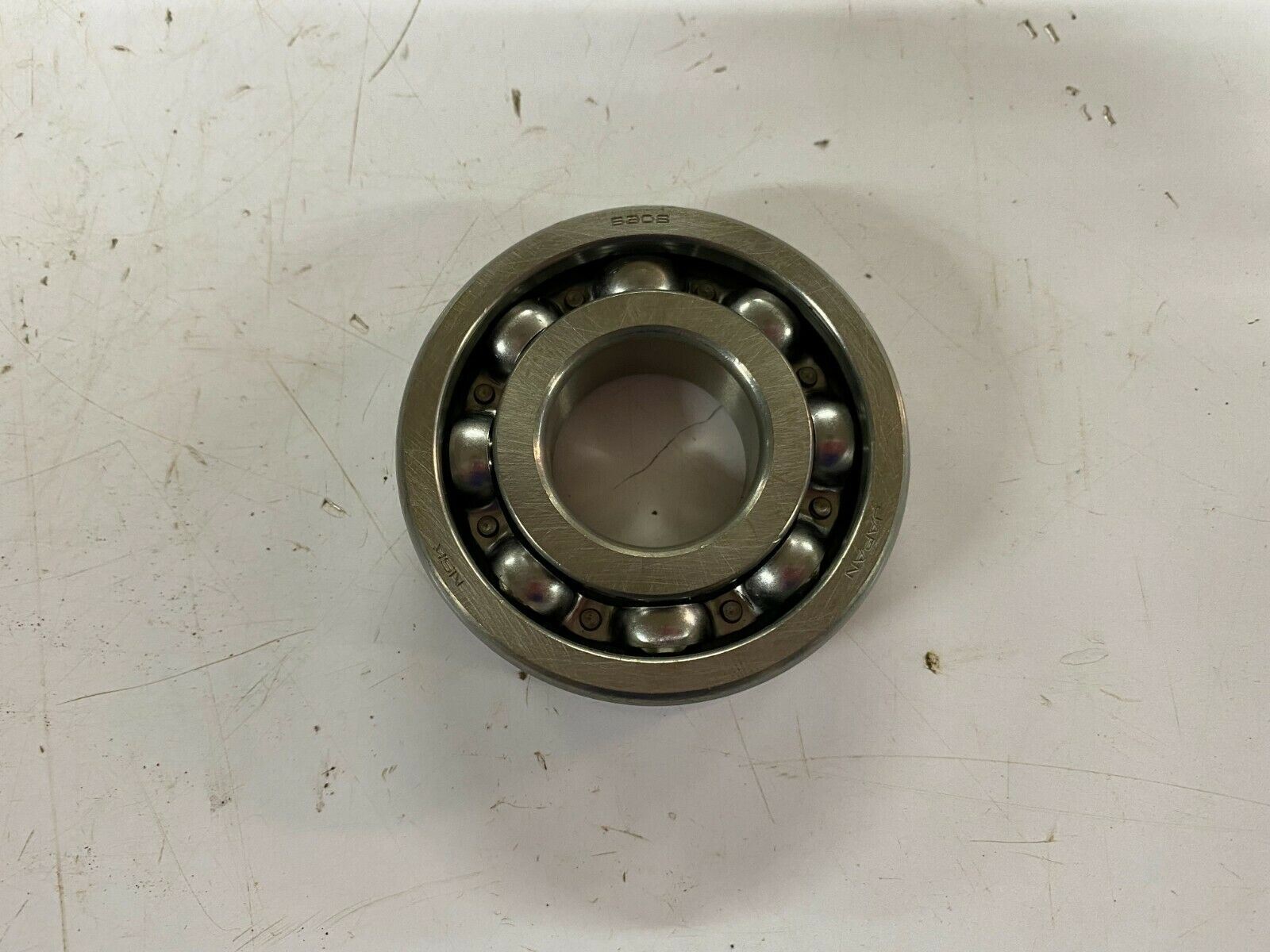 NSK 6202 Deep Groove Ball Bearing