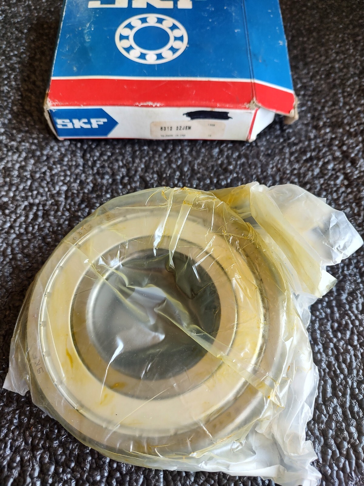 NEW SKF Bearing 6312-2ZJEM
