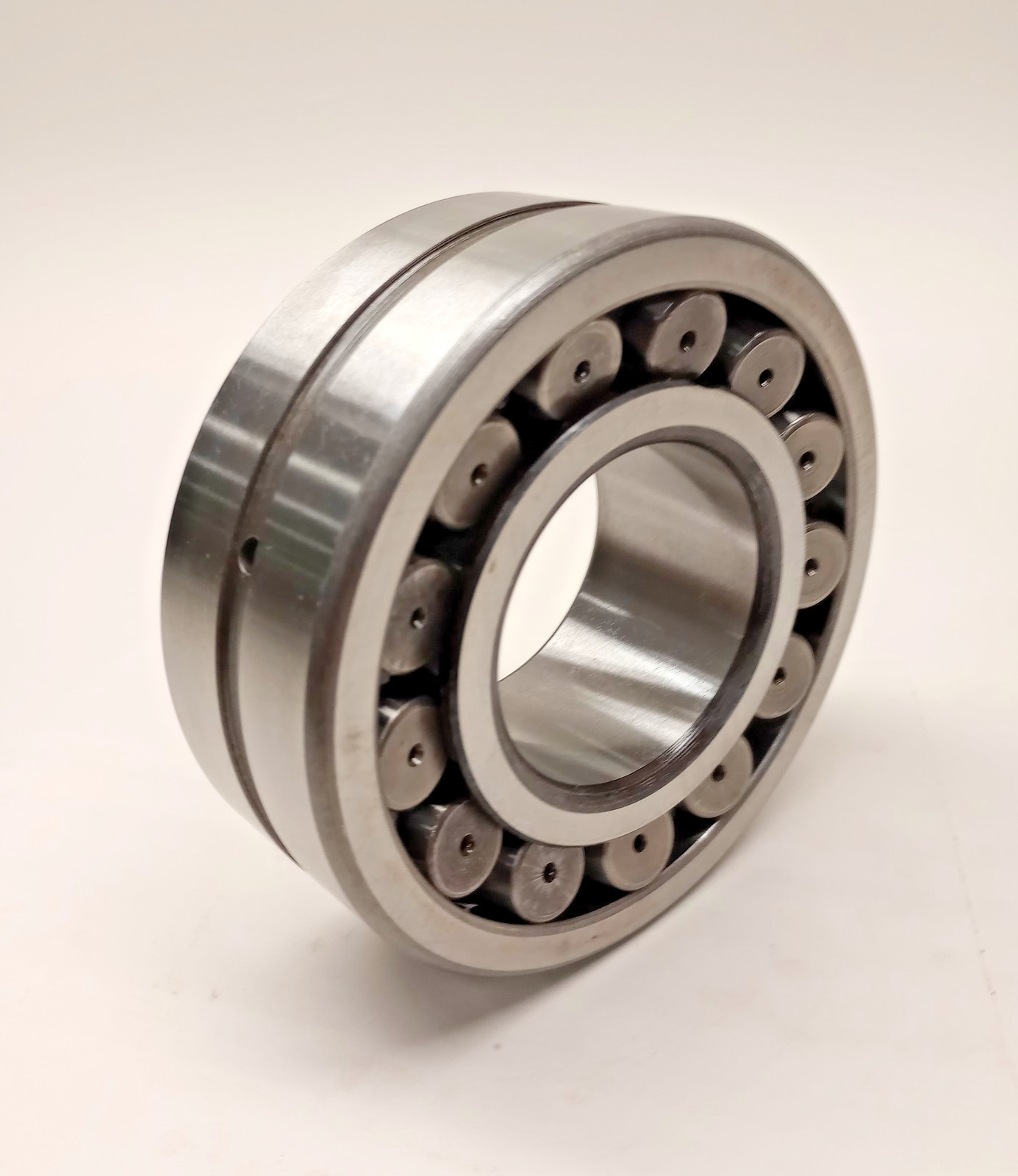Torrington 55SD23-W33-F3 Spherical Roller Bearing USA 55x120x43mm 22311VJW33C3
