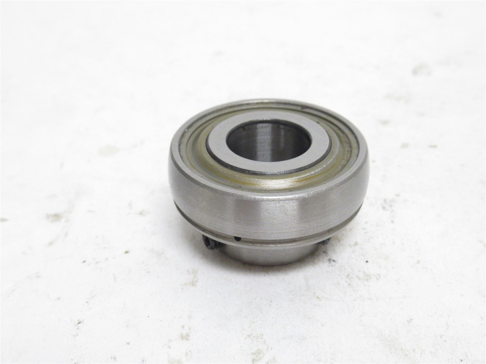 241373 New In Box; Hub City B250X5/8 Insert Ball Bearing; 5/8″ID