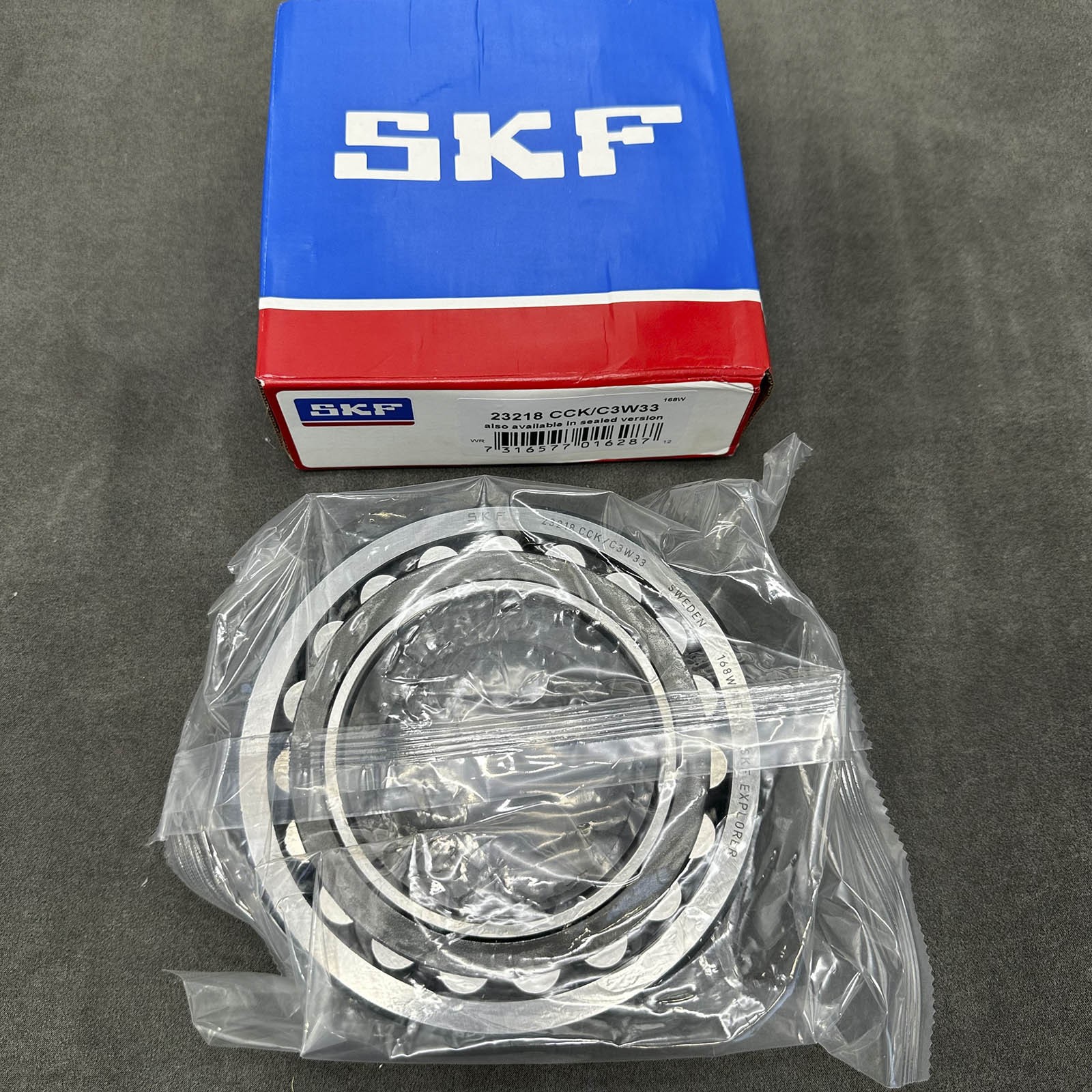 New 1× Spherical Roller Bearings for SKF 23218CCK/C3W33