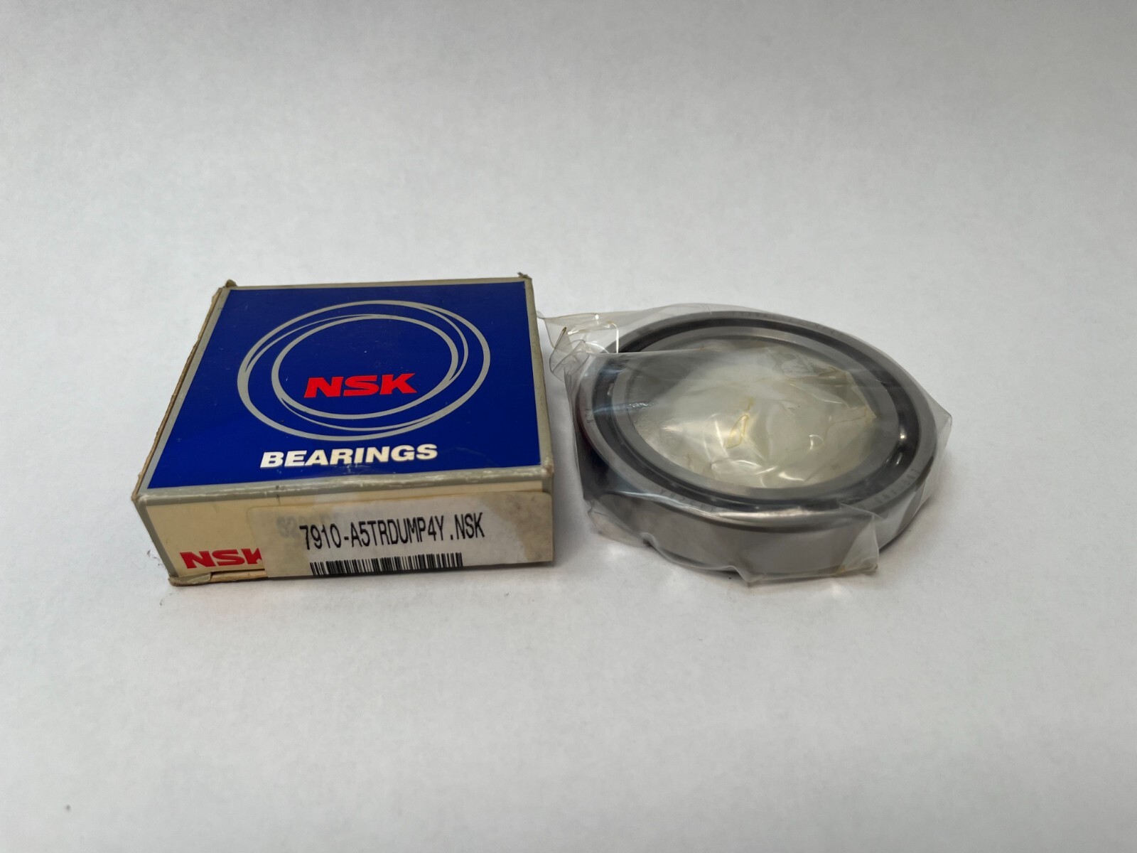 NSK 7910A5TRSUMP4Y Bearing 50x72x12 mm 71910 7910-A5-TR-DUM-P4Y Japan