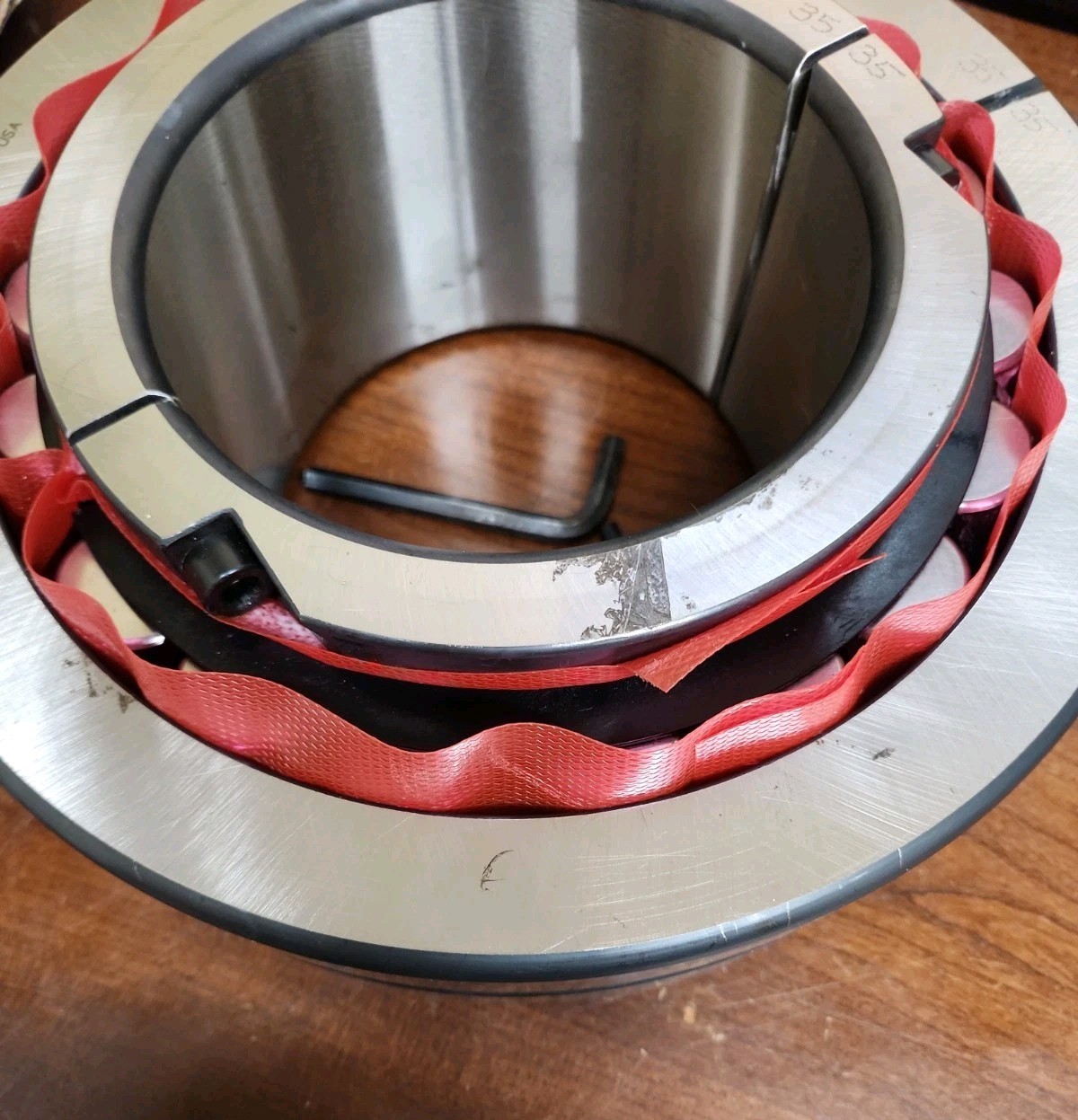 NEW NO BOX / OPEN BOX FAG SPHERICAL ROLLER BEARING 222S.607