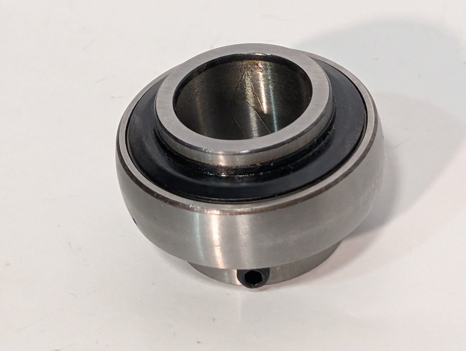 SKF YAR205-100-2F Insert Ball Bearing, Made in Mexico, New Old Stock in Box