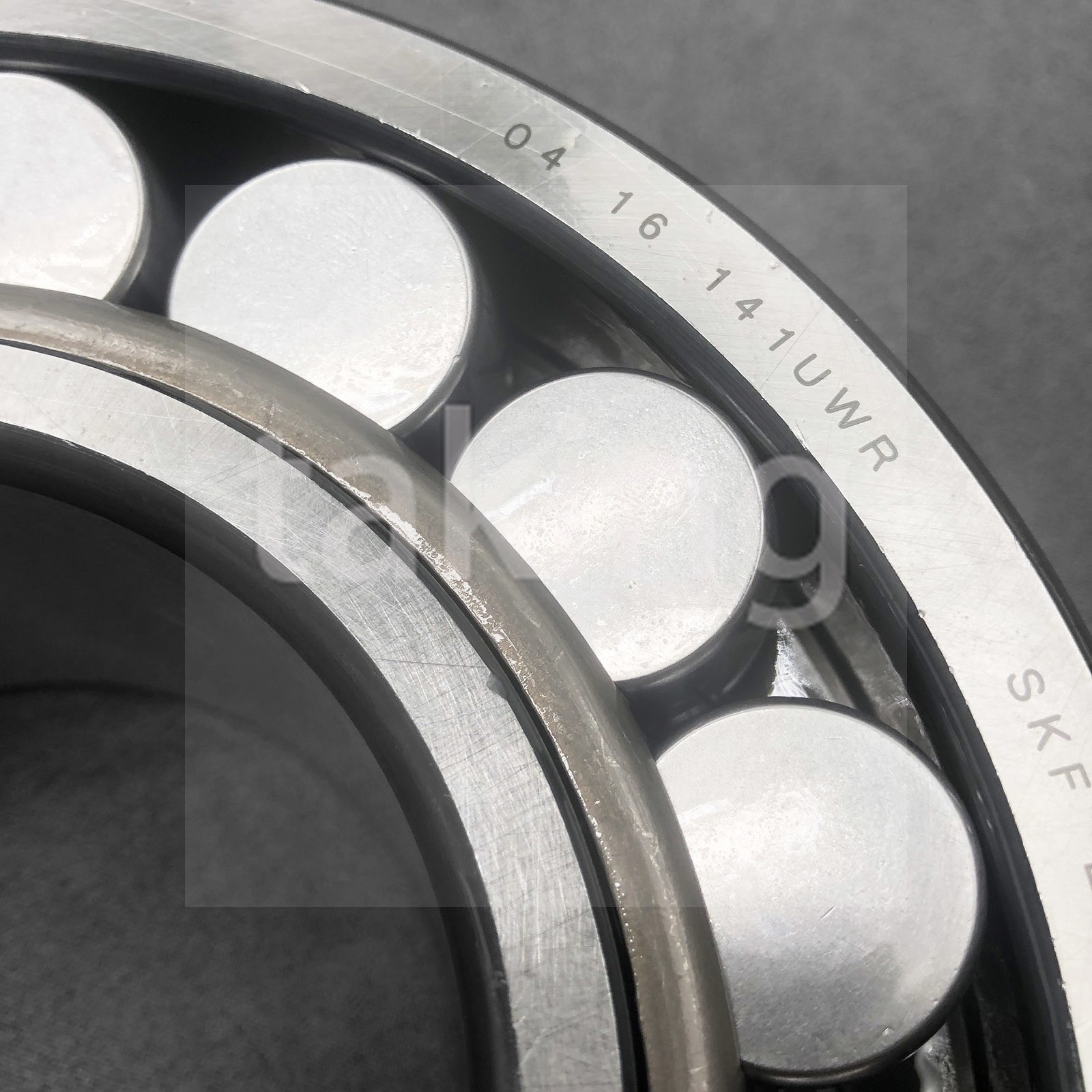 1Pc New Spherical Roller Bearing for SKF 22316 EJA/VA405 80x170x58mm Bearing