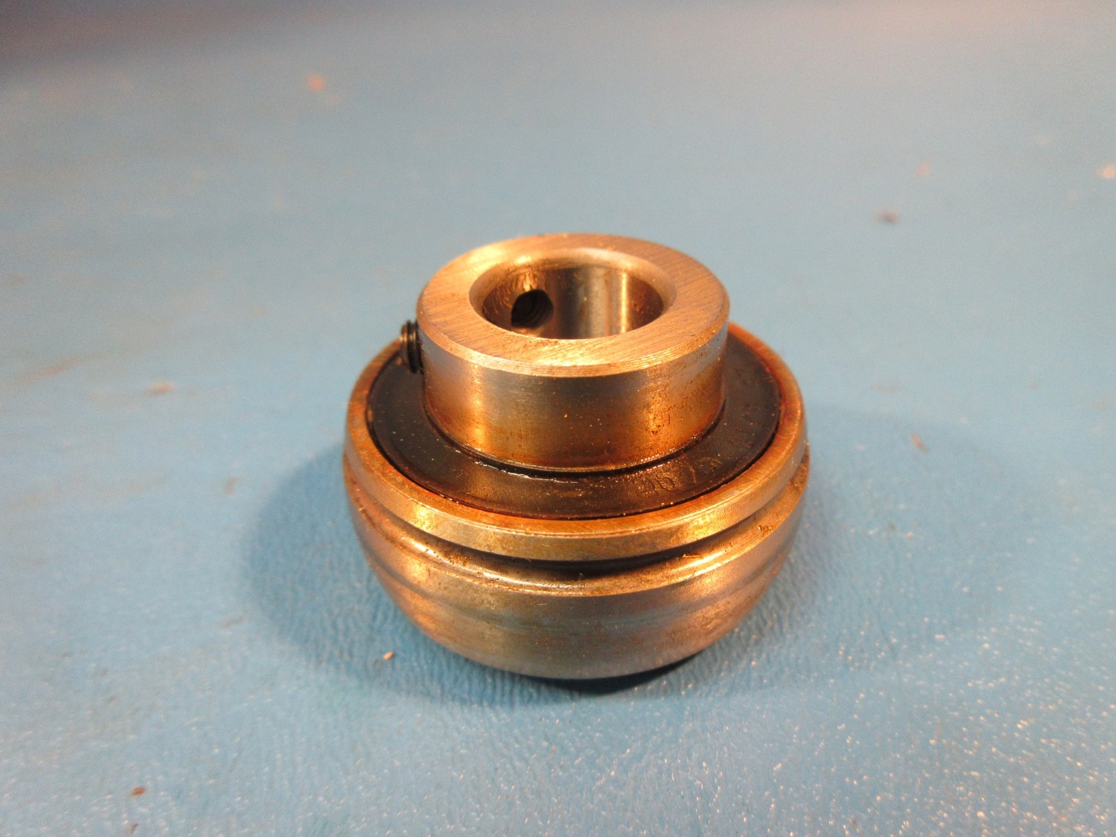 MB Manufacturing FPS225-916, 2-Bolt Stamped Steel Flange Unit 9/16″, Made in USA