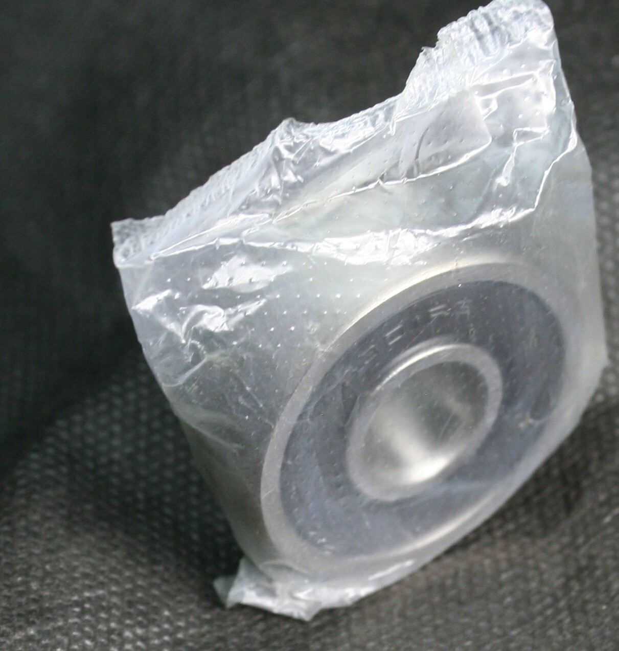One (1) Generic 6301 2RS C3 Deep Groove Ball Bearing 12mm ID China NEW