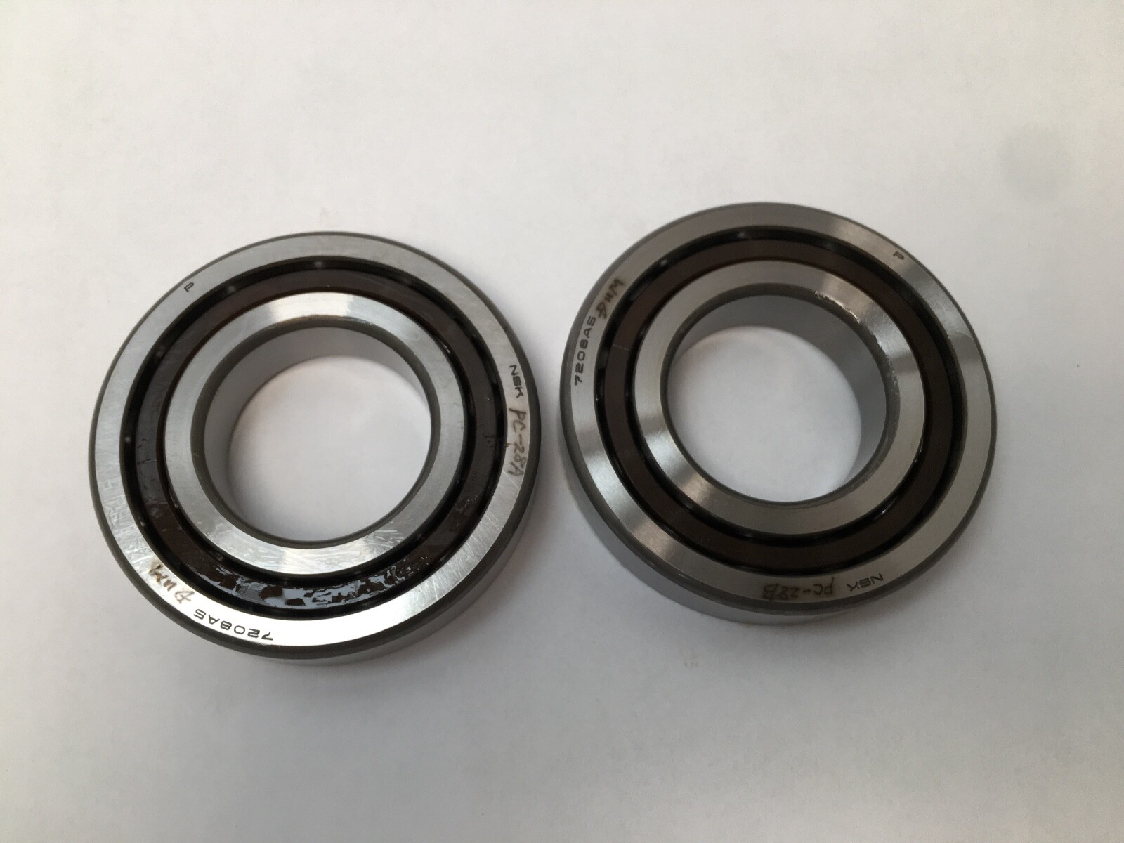 NSK 7208A5TYDUM Angular Bearing 40x80x18 mm 7208-A5TY-DUM 7208A Japan 2 pcs