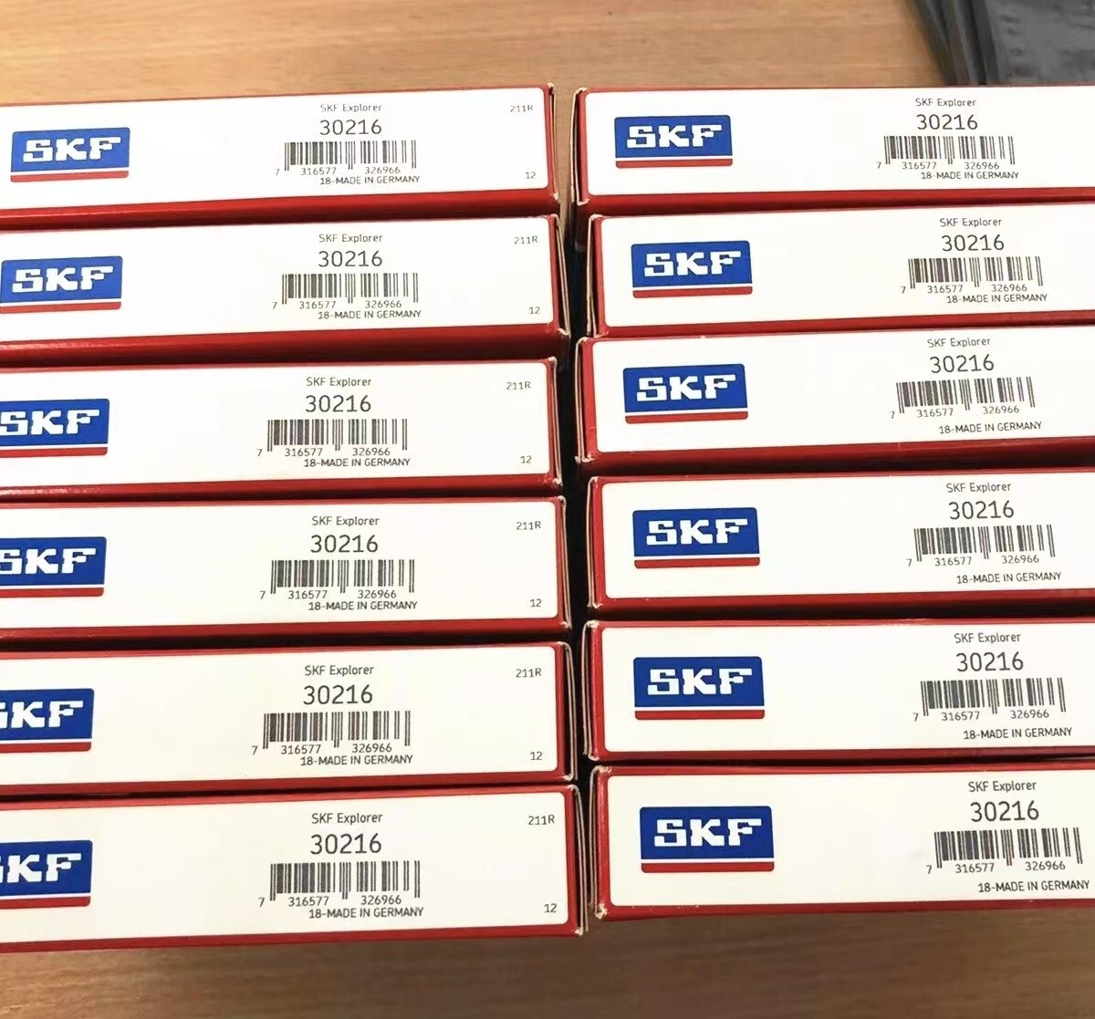 NEW SKF 30216 single row tapered roller bearing 1PCS