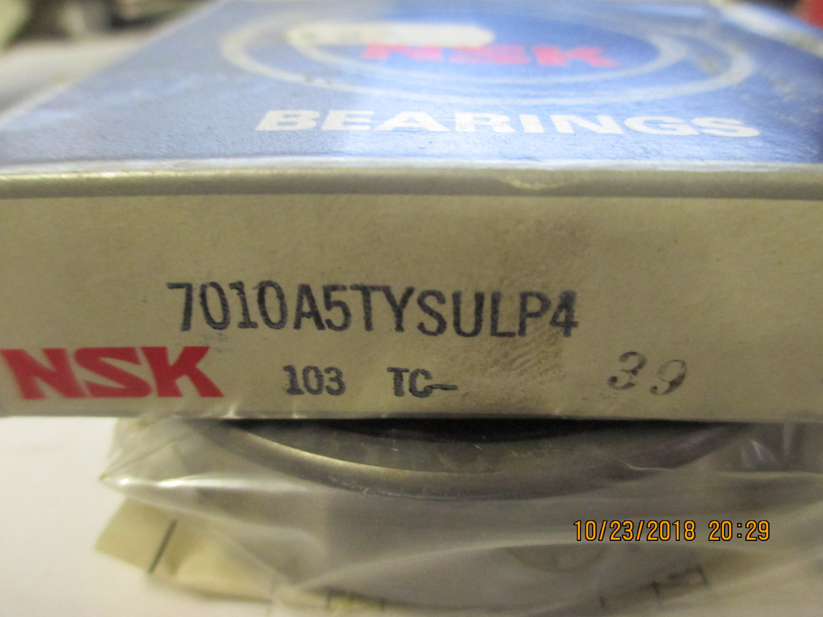 NEW NSK 7010A5TYSULP4 BEARING