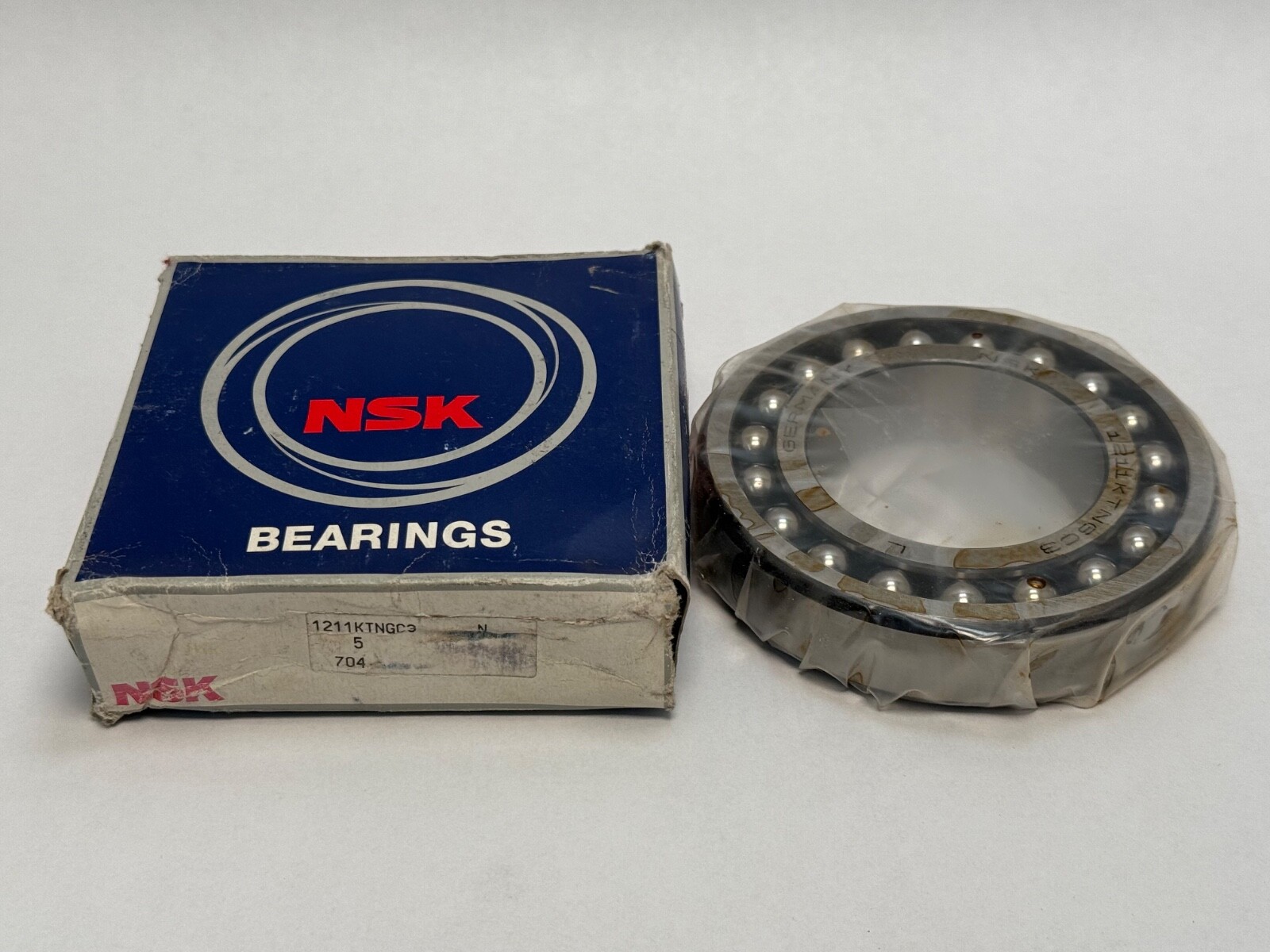 NSK 1211KTNGC3 Self Aligning Bearing 1211-K-TNG-C3 55x100x21 mm