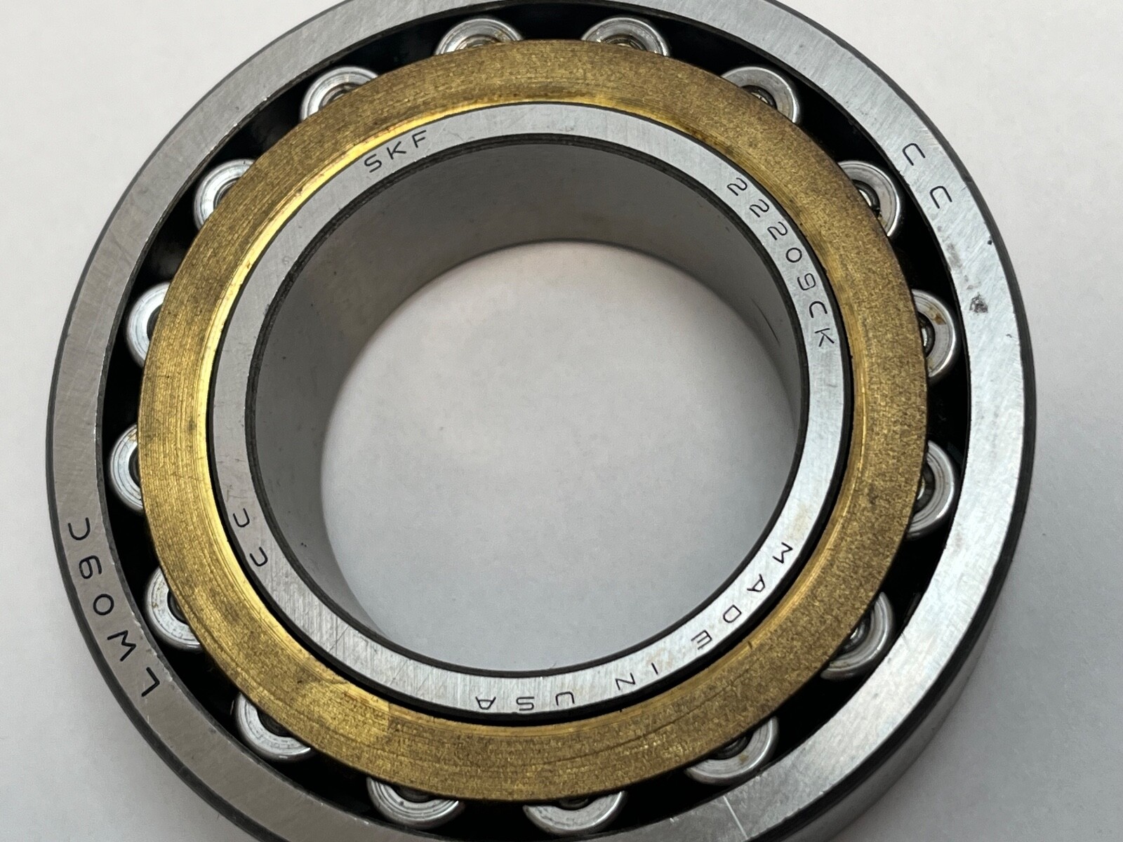SKF 22209-CKY Spherical Bearing 45x85x23 mm 22209-C-K-Y USA