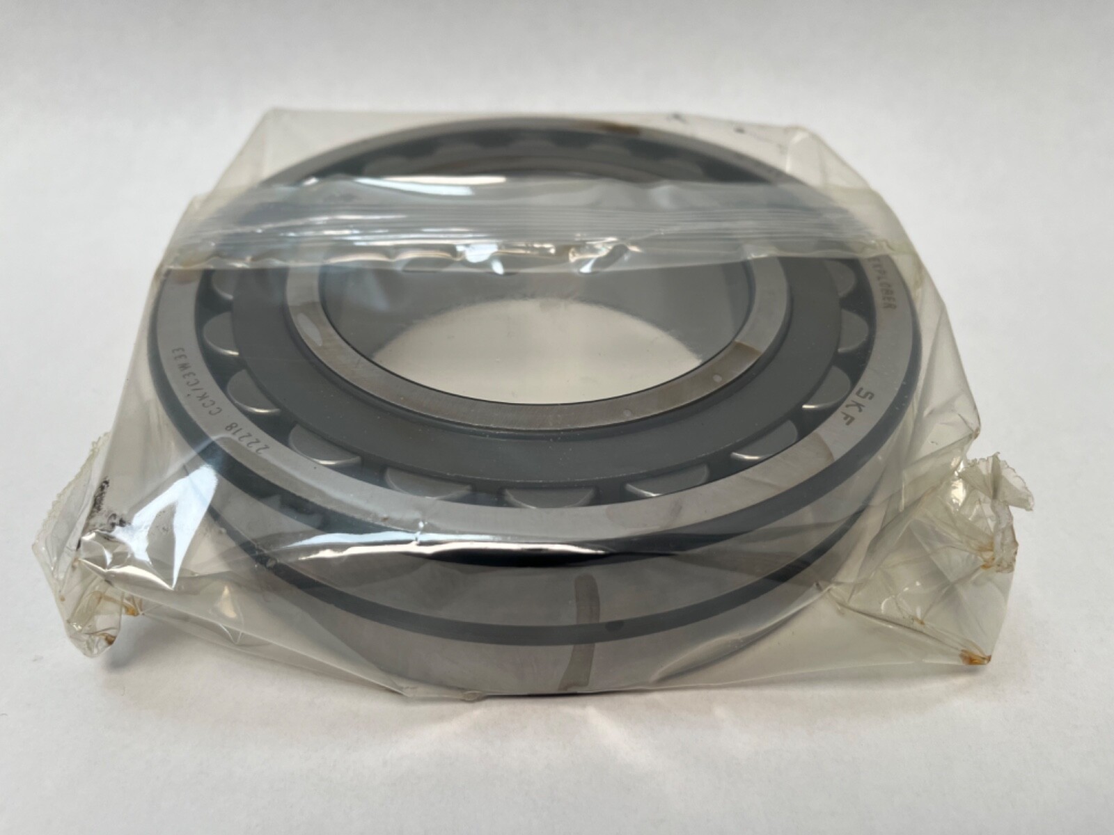 SKF 22218-CCK/C3W33 Spherical Roller Bearing 90x160x40 mm 22218-CC-K-C3-W33 USA