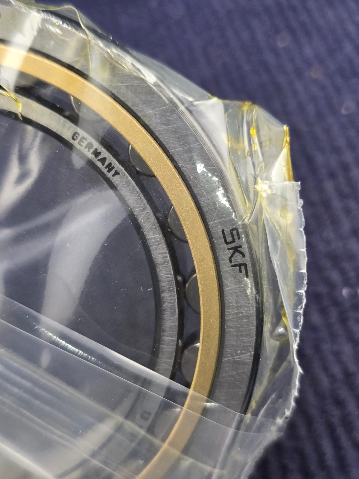 SKF NU 1013 ML: Single Row Cylindrical Roller Bearing 65 mm ID x 100 mm OD