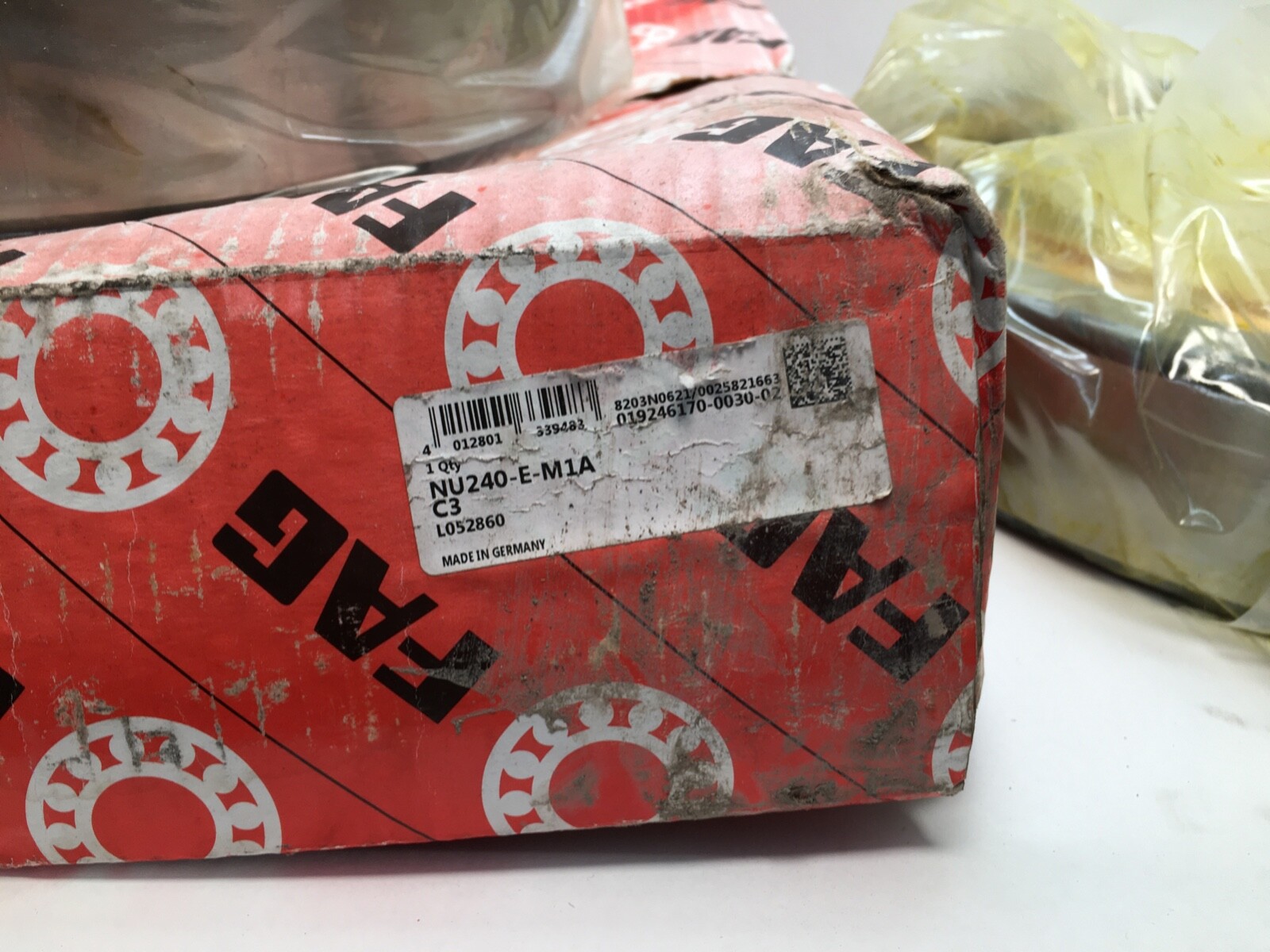 FAG NU240-E-M1A-C3 Cylindrical Bearing 200x360x58 mm NU 240 E M1A C3 NU240
