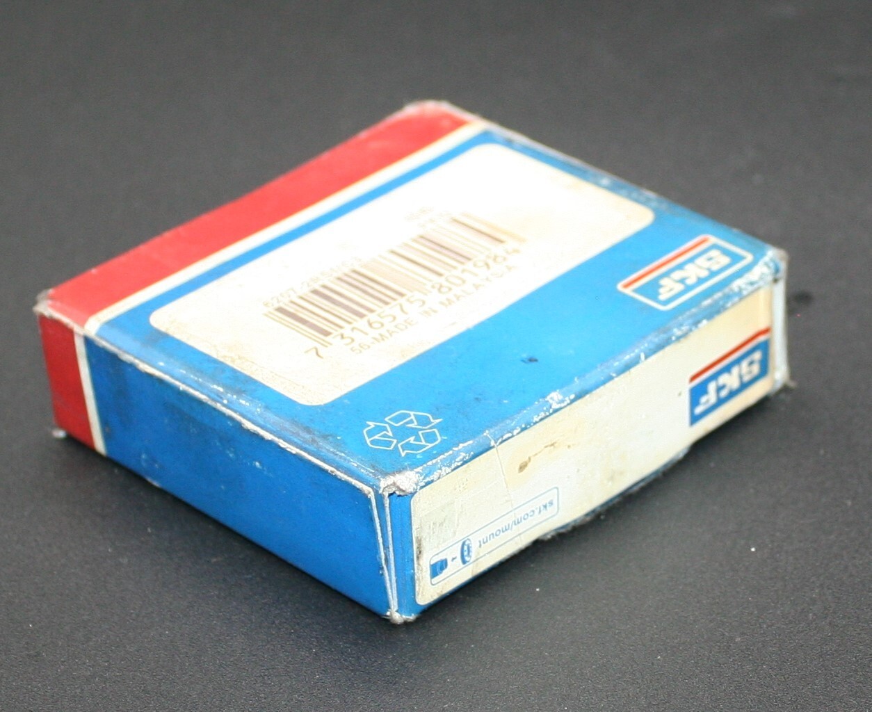 One (1) SKF 6207 2RS1/C3 Deep Groove Bearing 35MM ID Malaysia NIB NEW