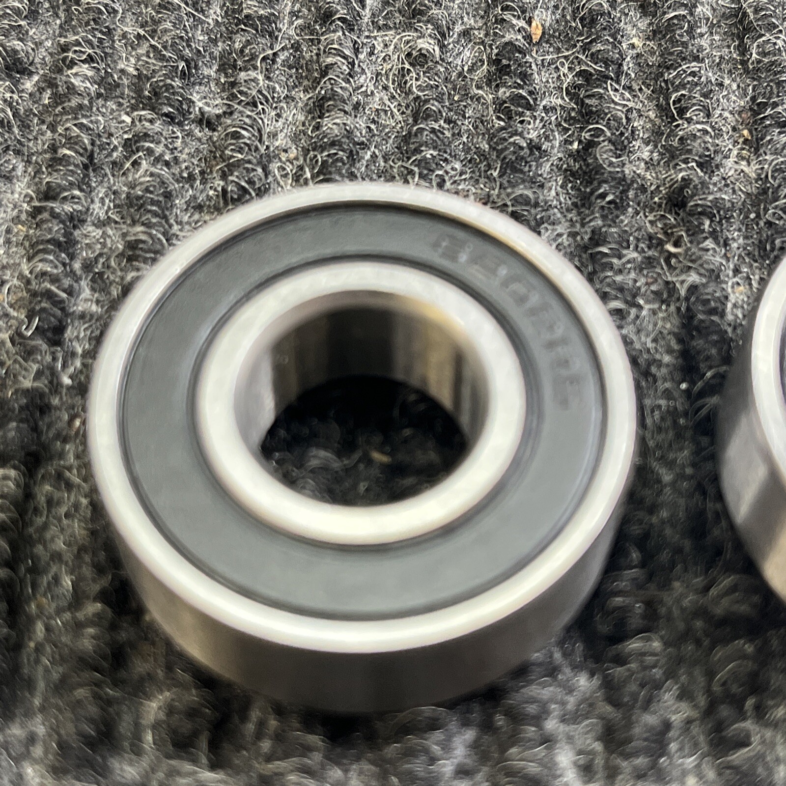 🔥🔥🔥6202RS Rubber Seal Ball Bearing (x2) 15x35x11 Free Shipping