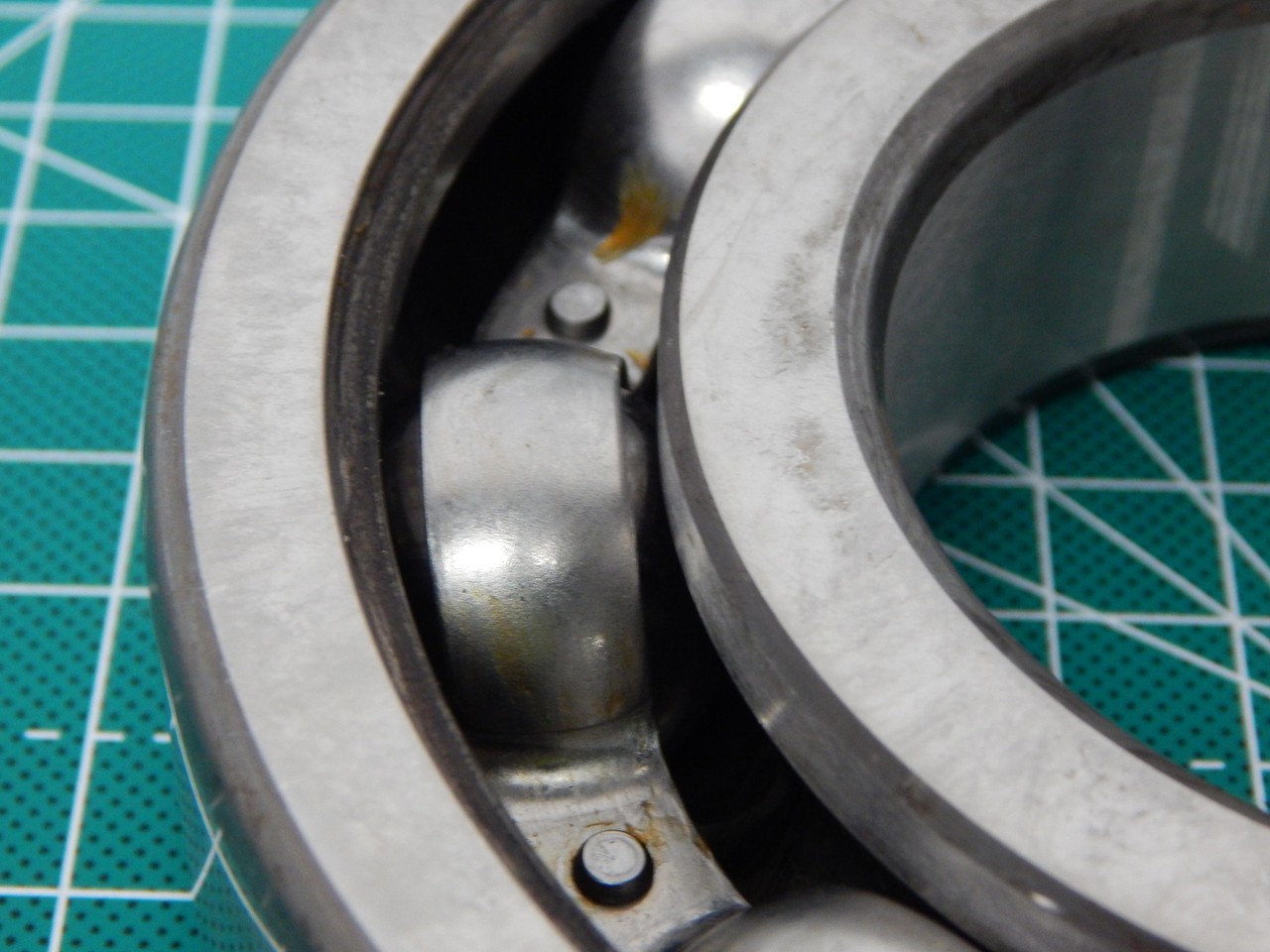 SKF 6315-2Z/C3 RADIAL/DEEP GROOVE BALL BEARING M1798