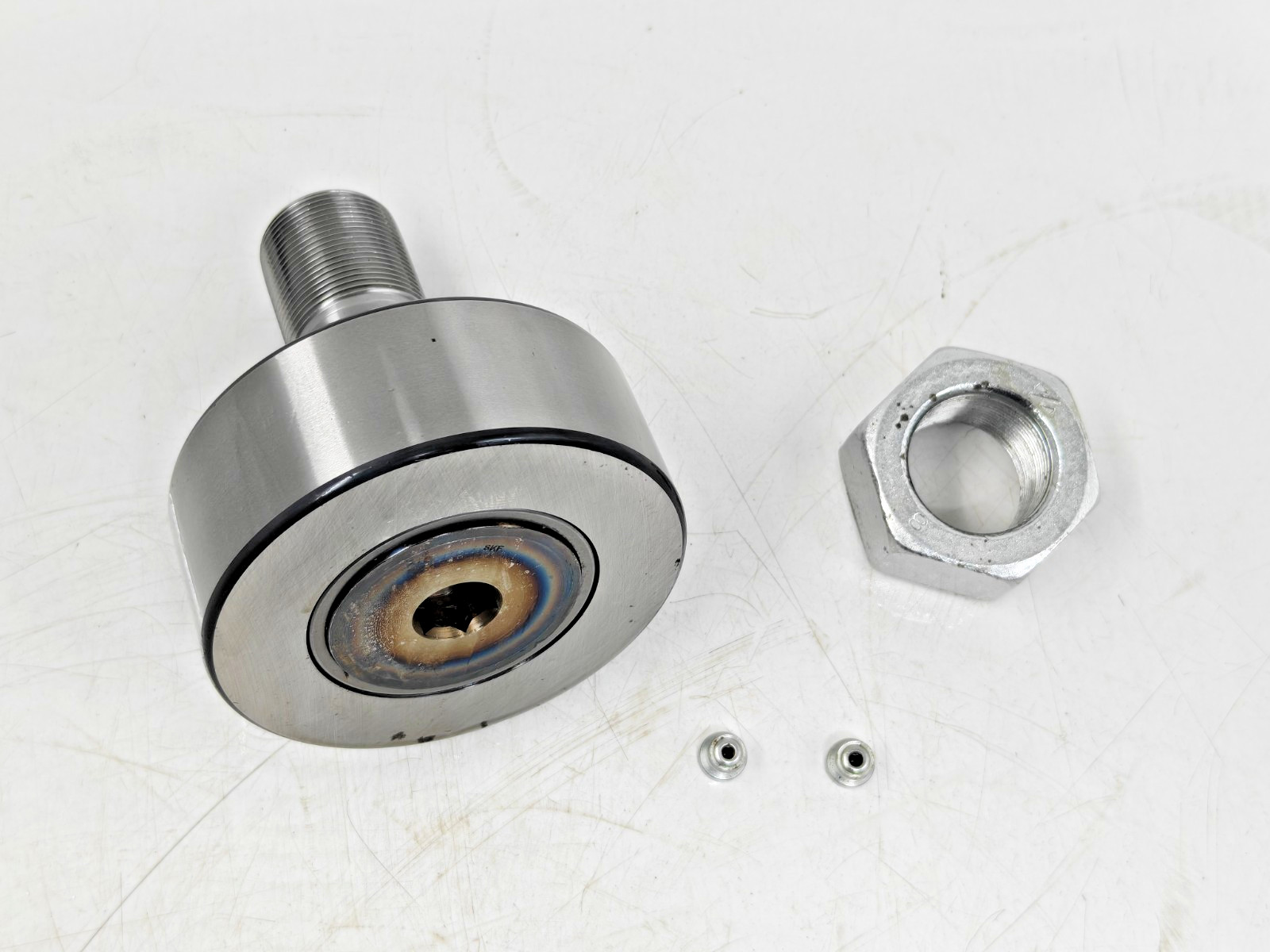 NUKR 90 A SKF Cam Follower Stud-Type Track Roller SKF NUKR90A Germany