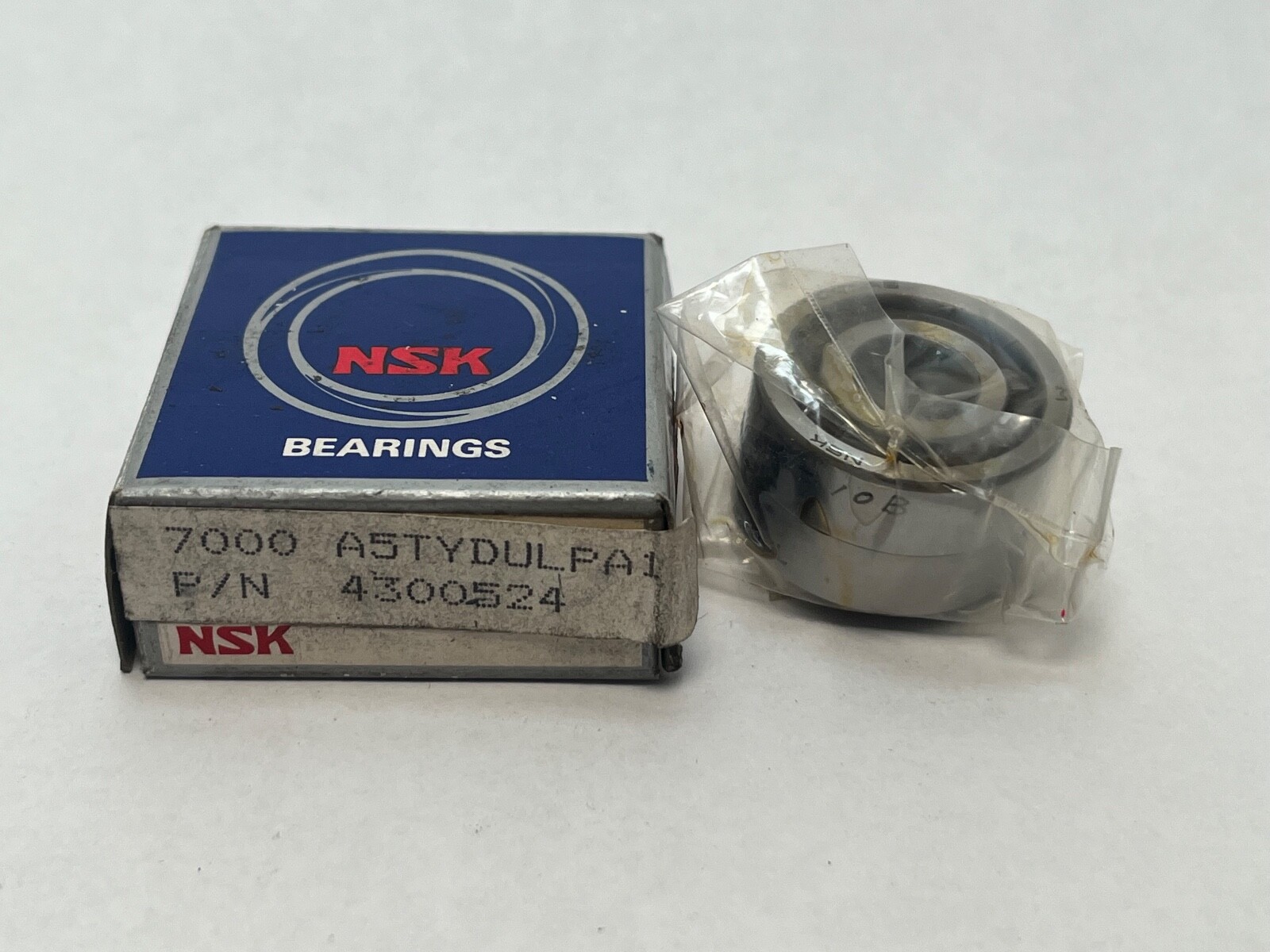 NSK 7000A5TYDULPA1 Bearing 10x26x8 mm 7000E 7000-A5-TY-DUL-PA1 Japan 2 Pcs