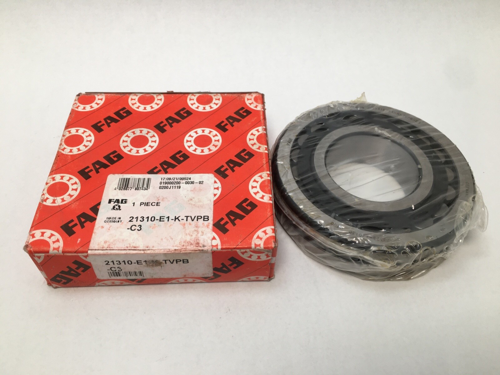 FAG 21310-E1-K-TVPB-C3 Spherical Bearing 50x110x27 mm 21310 E1 XL K TVPB C3