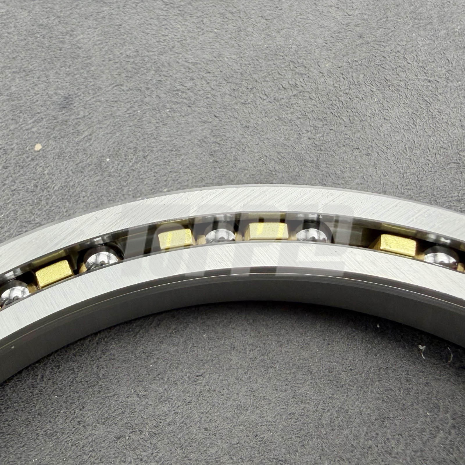 Roller Bearing 4.5″x5.5″x0.5″ (114.3mm x 139.7mm x 12.7mm) KD045XP0 for KAYDON
