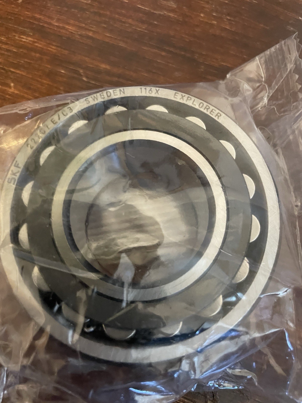 SKF EXPLORER 22207 E/C3 SPHERICAL BEARING