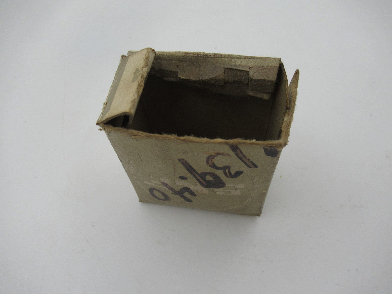 2 SKF 7204C/P4 DGA Bearings Made in Italy NOS “Look”