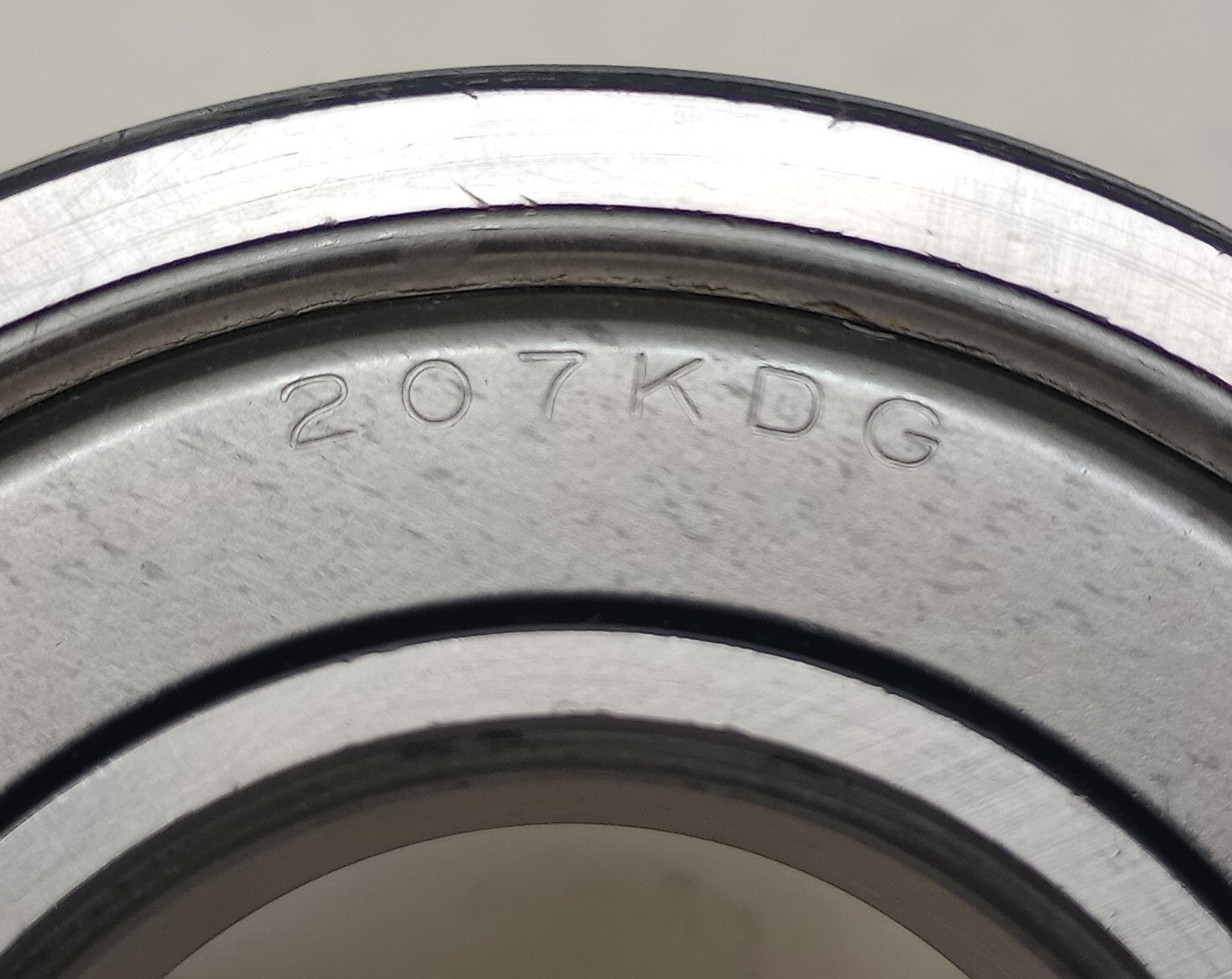 Fafnir 207KDG Ball Bearing 35mm X 72mm X 17mm Single Shielded No Snap Ring