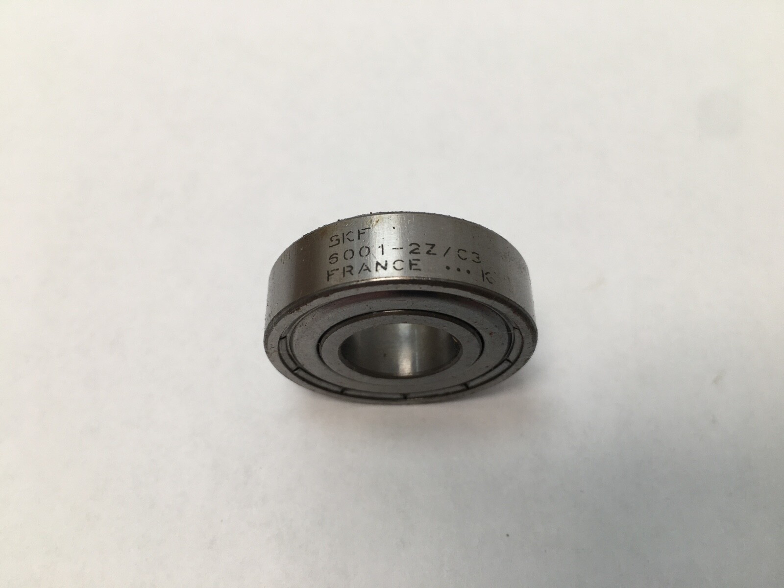 10pcs SKF 6001-2ZC3 Bearing Metal Seals 12x28x8mm 6001 2Z ZZ C3/JEM 6001Z France