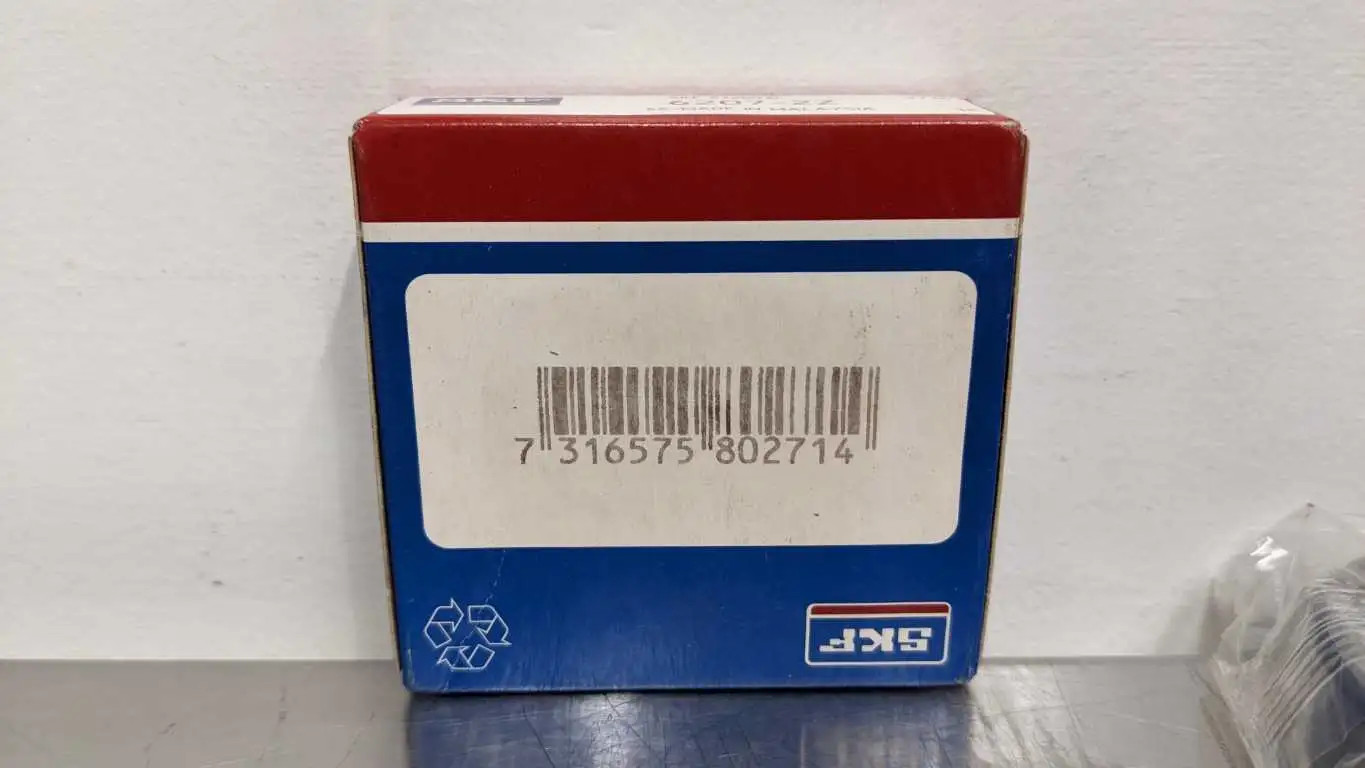 SKF 6207-2Z Deep Groove Ball Bearing Explorer New in Box