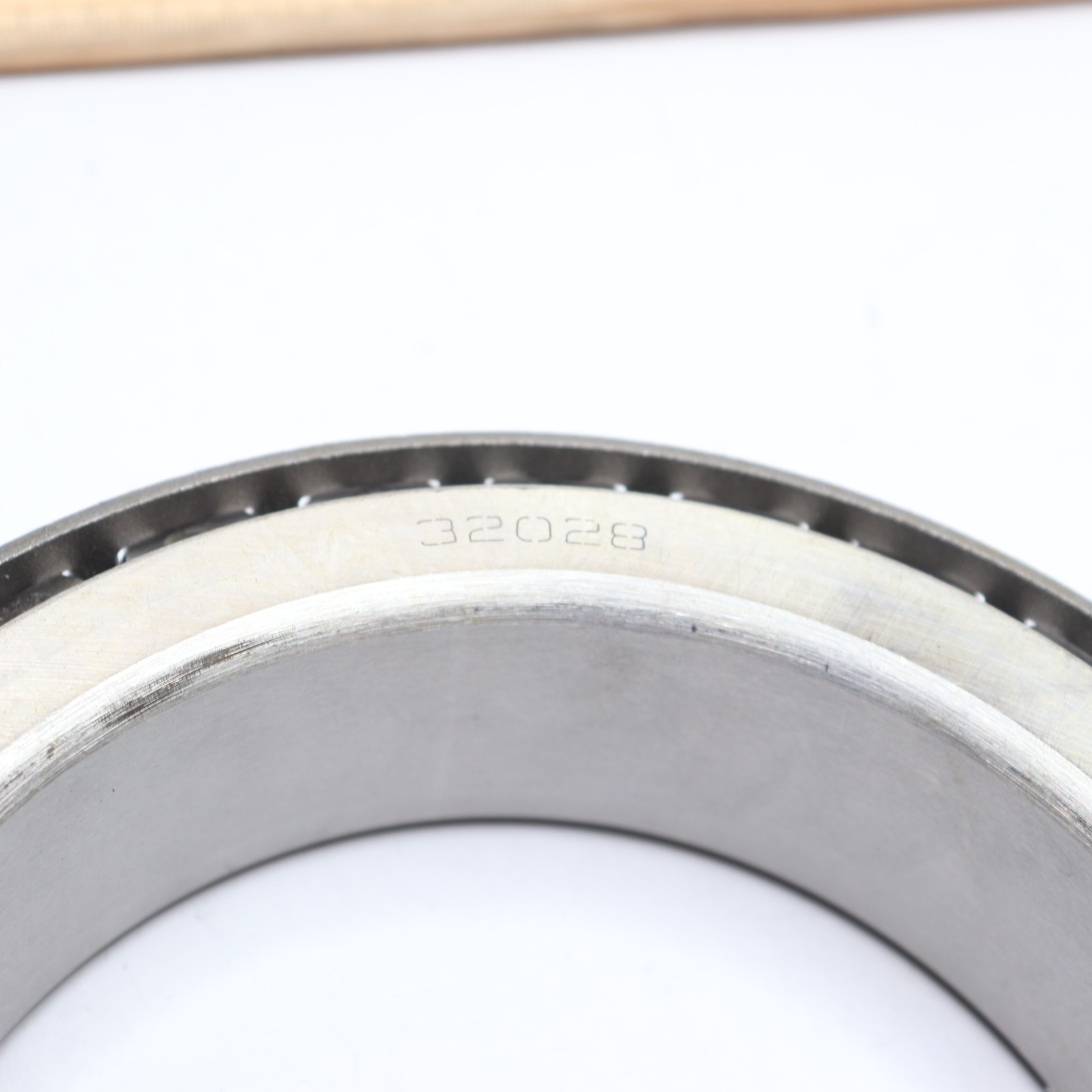 DYZV Taper Roller Wheel Bearings 140 x 210 x 45mm 32028 – Incomplete