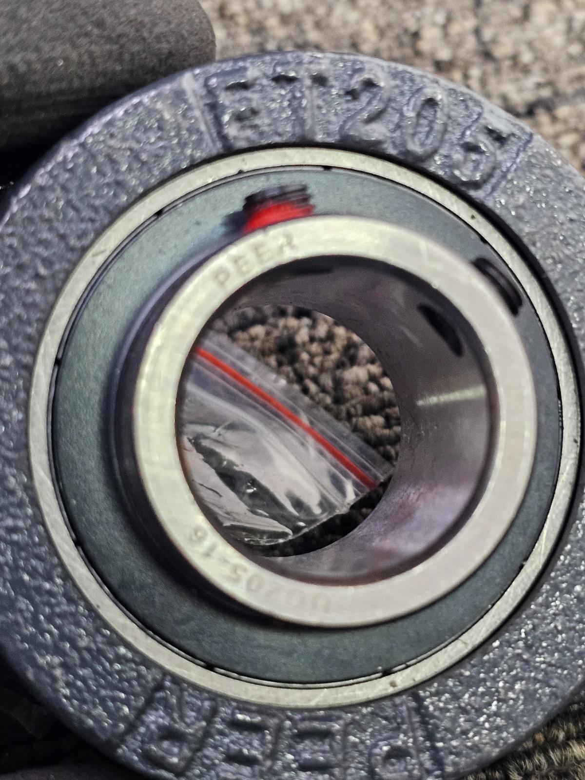 Peer UCFT205-16: Flange Bearing Unit 1″ Bore 2 Bolt Flange