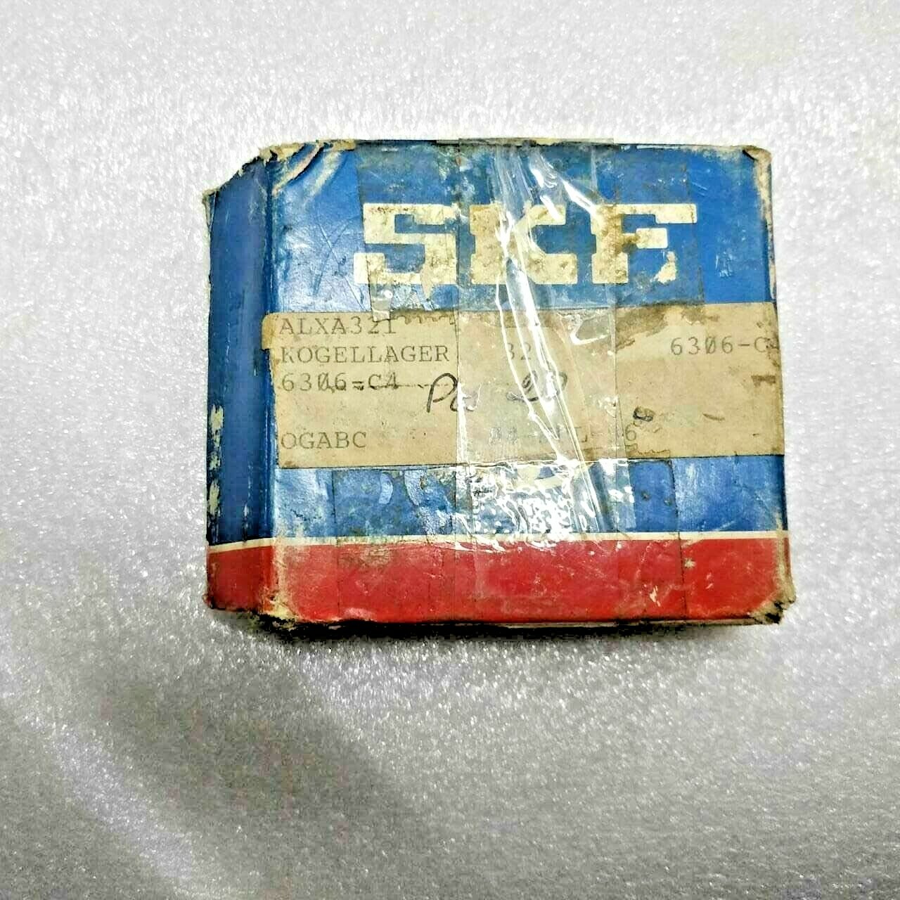 6306 C4 Single Row Deep Groove Radial Ball Bearing 30X72X19 MM SKF C 4